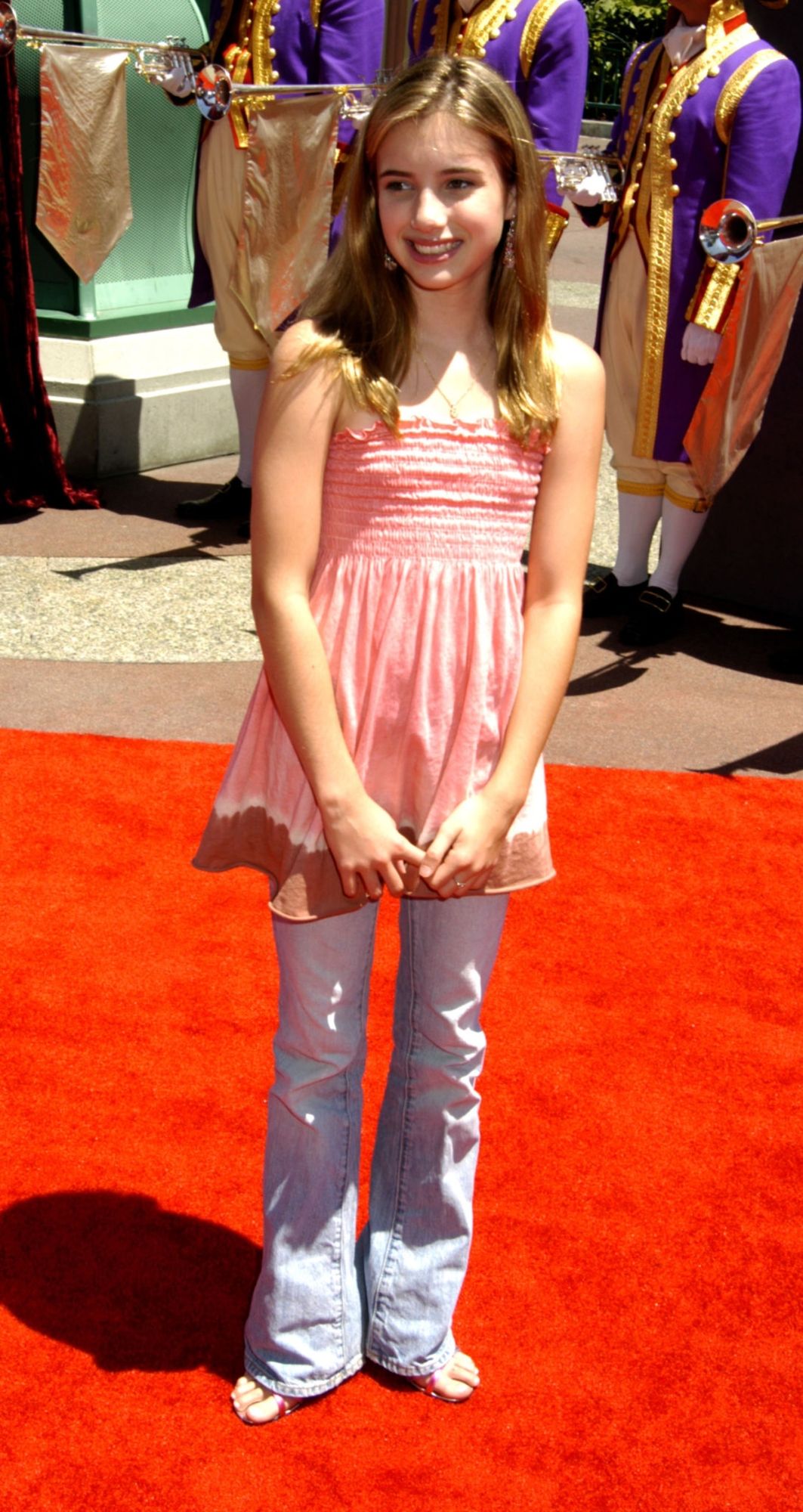 emmarobertsorg009.jpg emmarobertsorg009.jpg