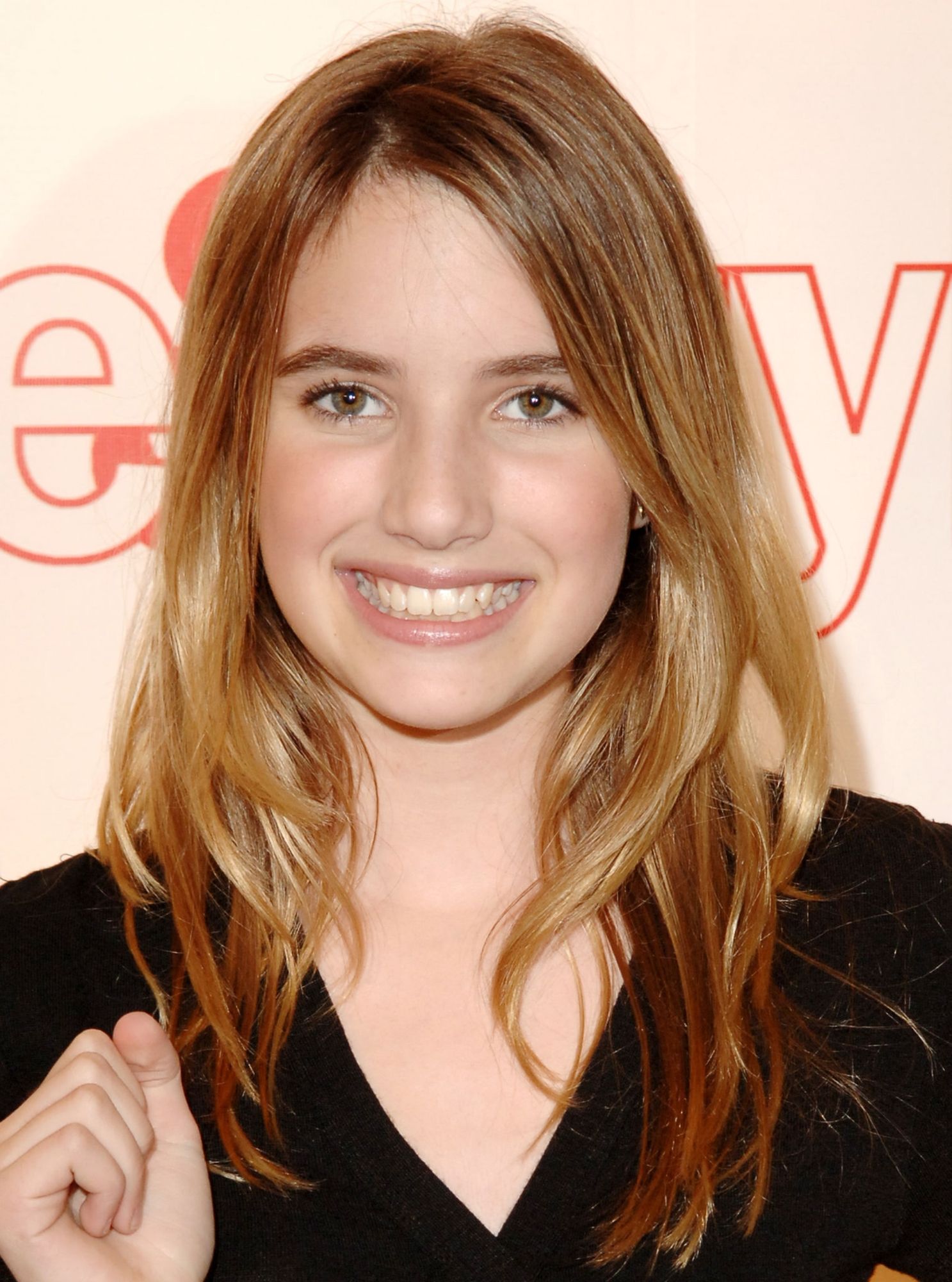 emmarobertsorg018.jpg emmarobertsorg018.jpg