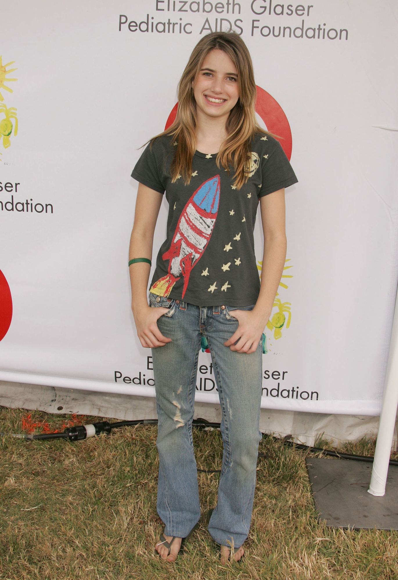 emmarobertsorg005.jpg emmarobertsorg005.jpg