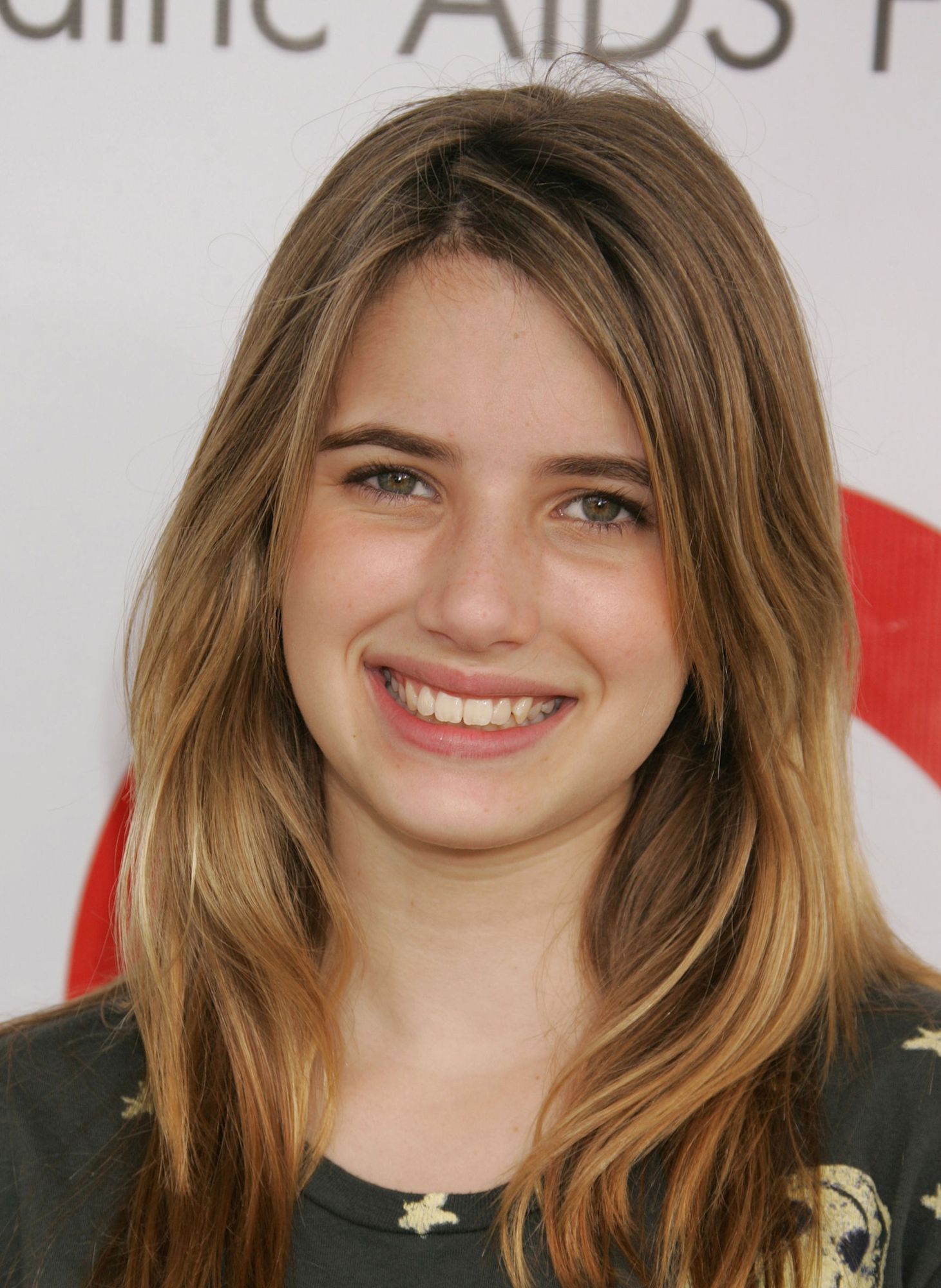 emmarobertsorg011.jpg emmarobertsorg011.jpg