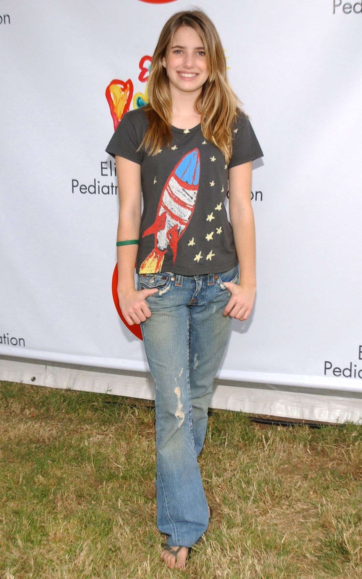 emmarobertsorg015.jpg emmarobertsorg015.jpg