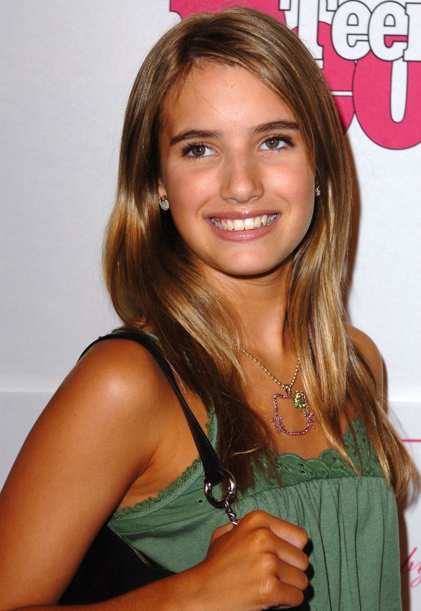 emmarobertsorg012.jpg emmarobertsorg012.jpg
