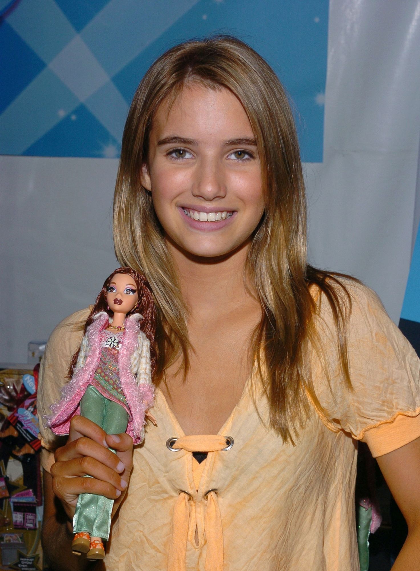 emmarobertsorg015.jpg emmarobertsorg015.jpg