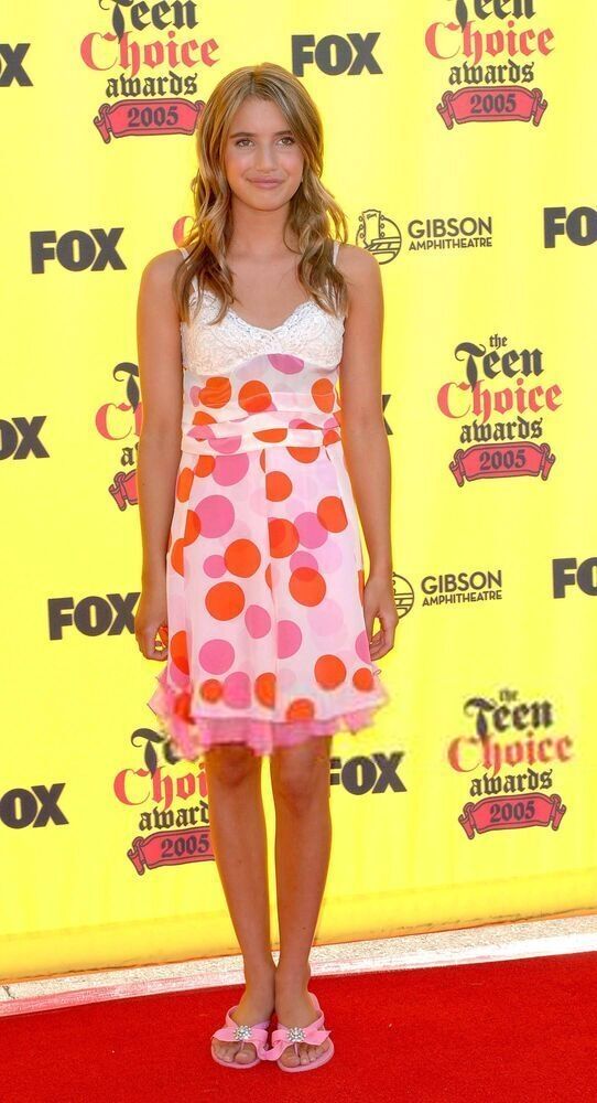 emmarobertsorg146.jpg