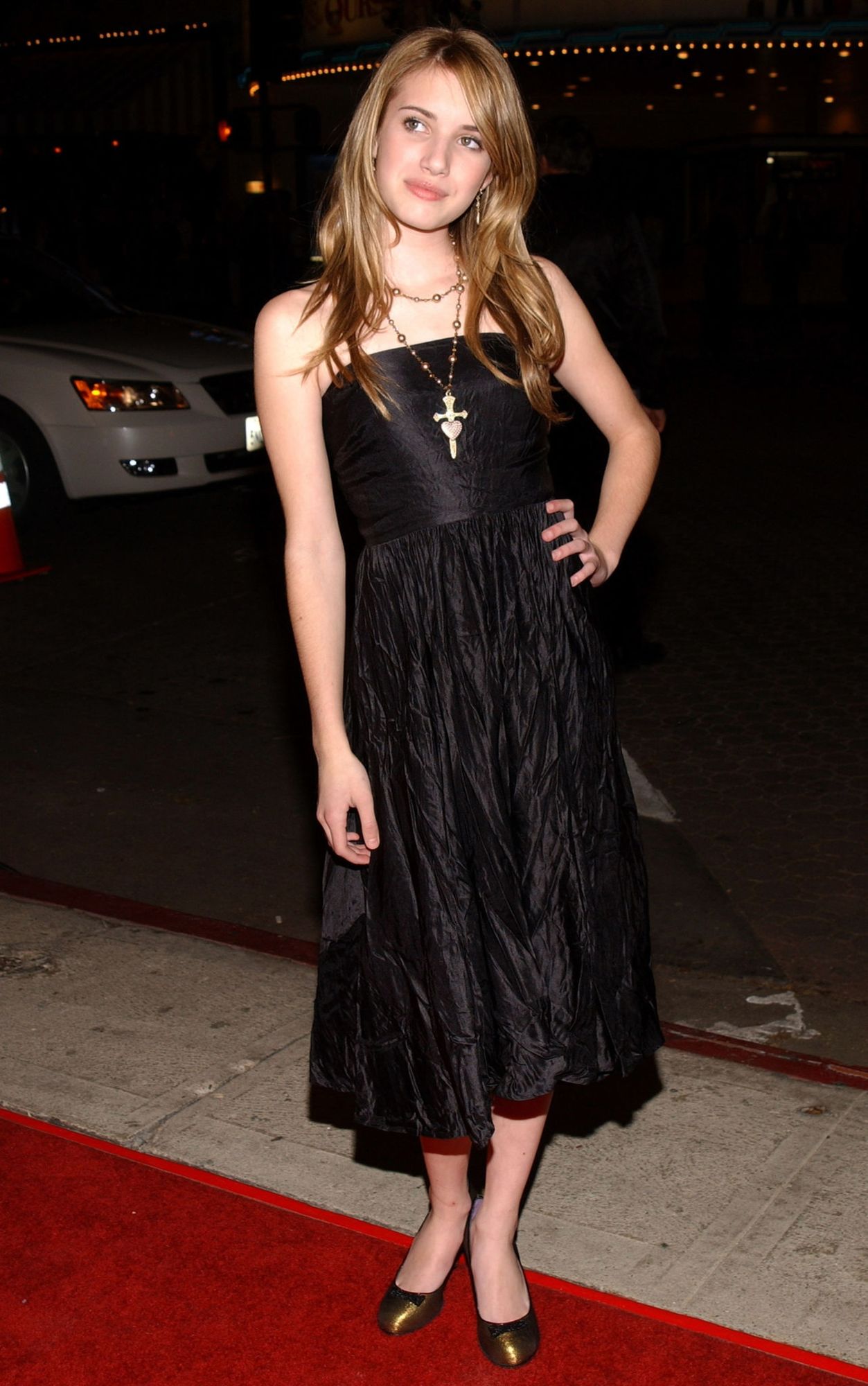 emmarobertsorg049.jpg emmarobertsorg049.jpg
