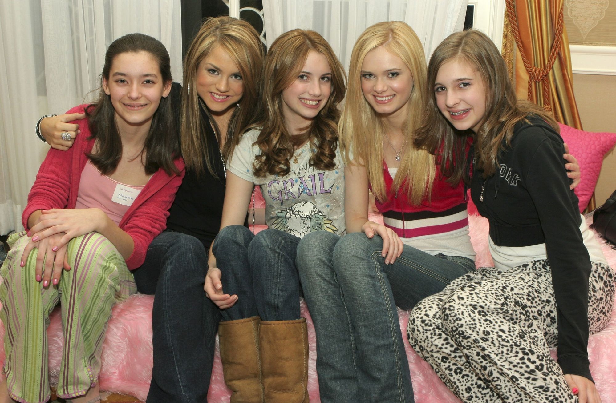 emmarobertsorg024.jpg emmarobertsorg024.jpg