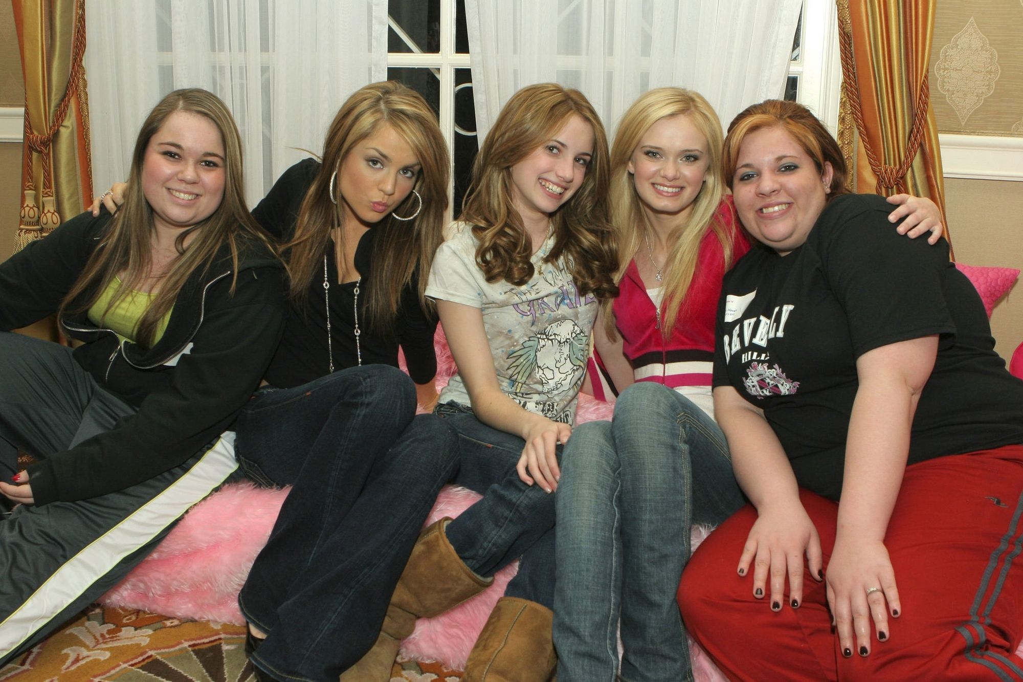 emmarobertsorg031.jpg emmarobertsorg031.jpg