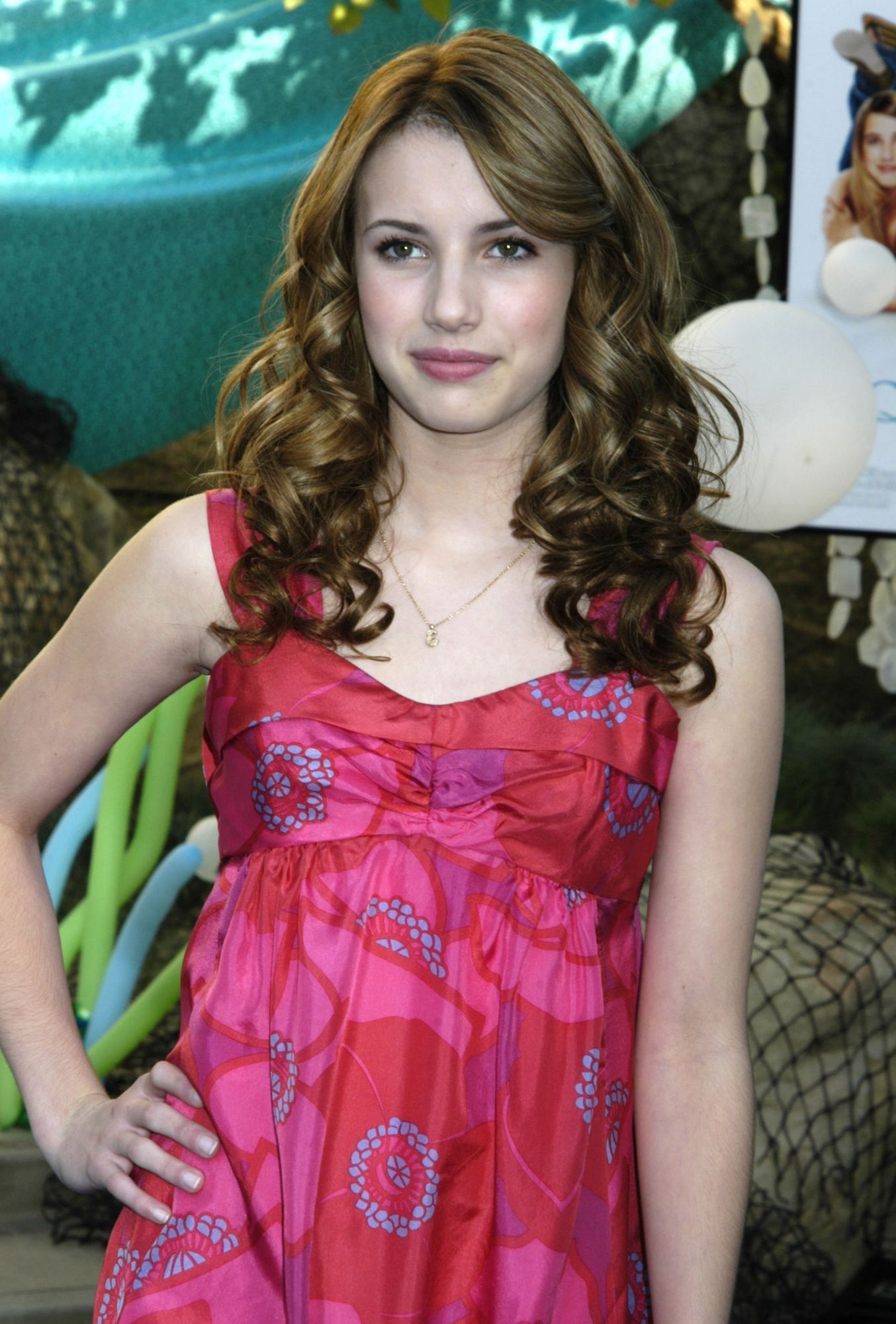 emmarobertsorg053.jpg emmarobertsorg053.jpg