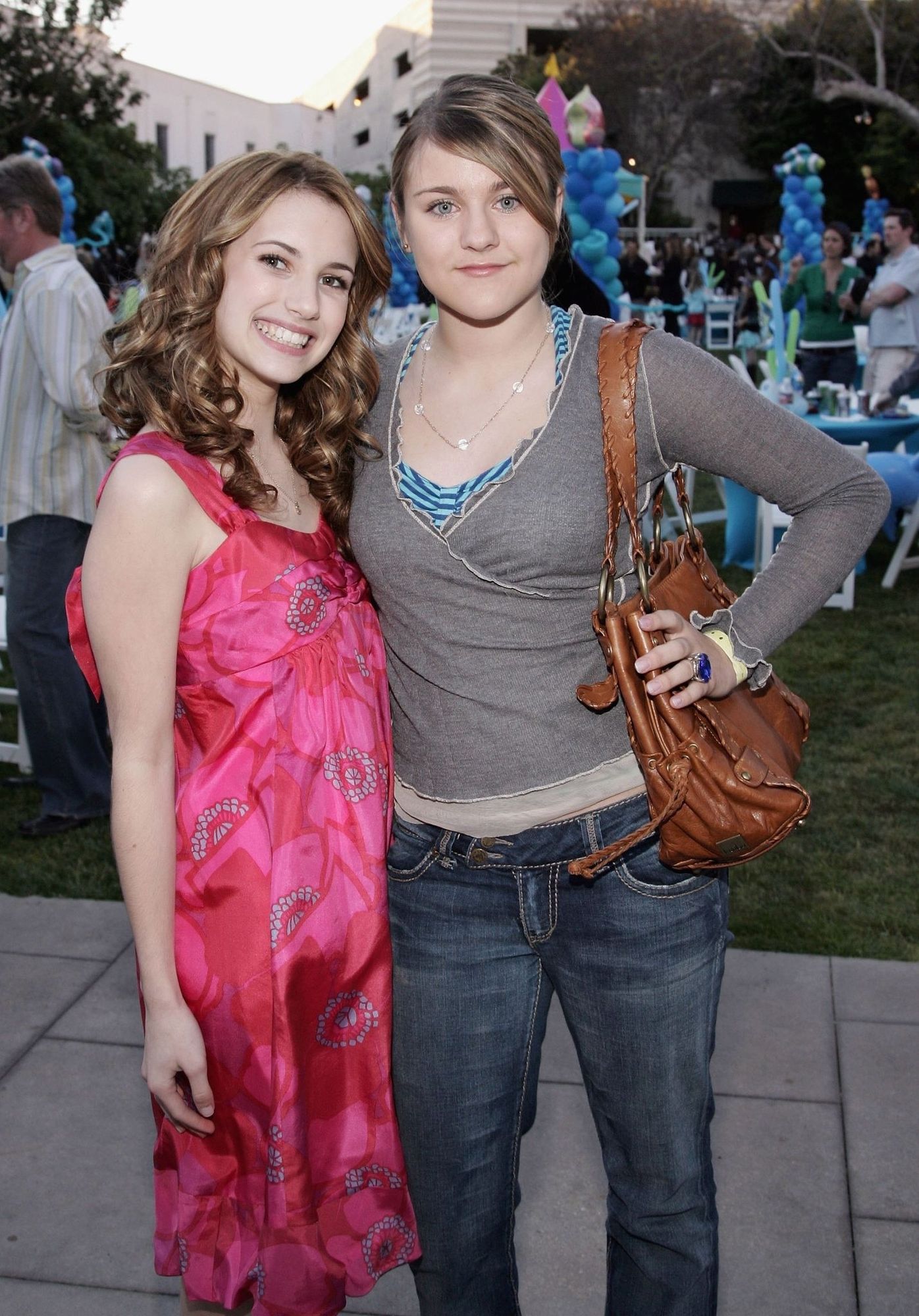 emmarobertsorg063.jpg emmarobertsorg063.jpg