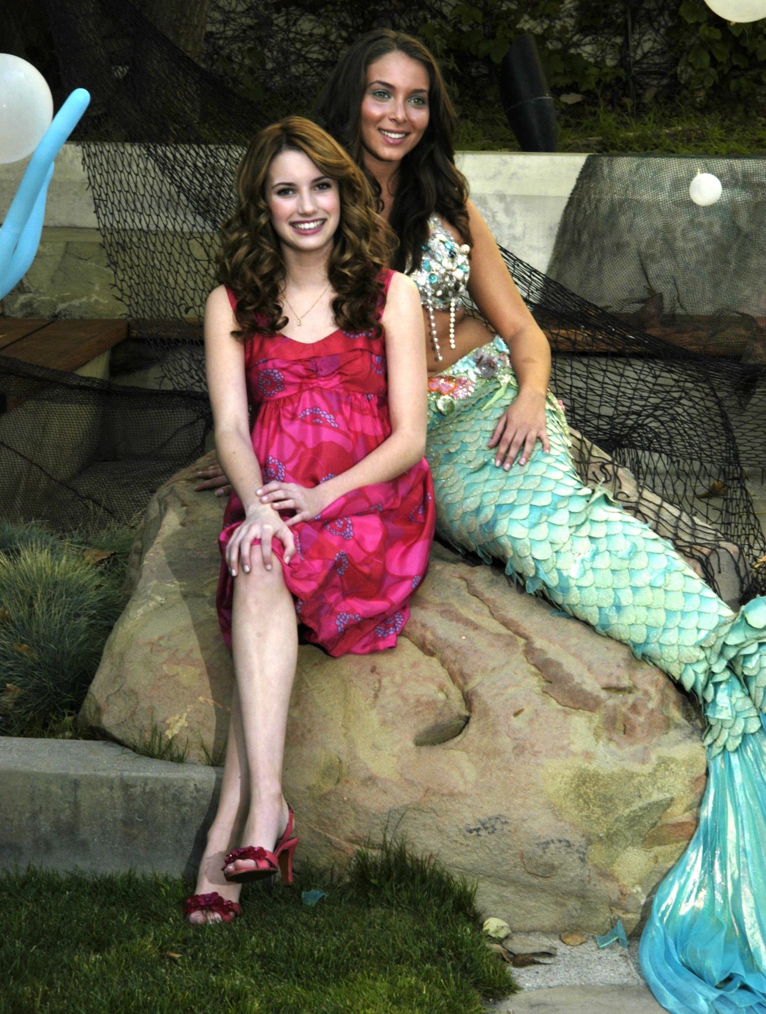emmarobertsorg086.jpg emmarobertsorg086.jpg