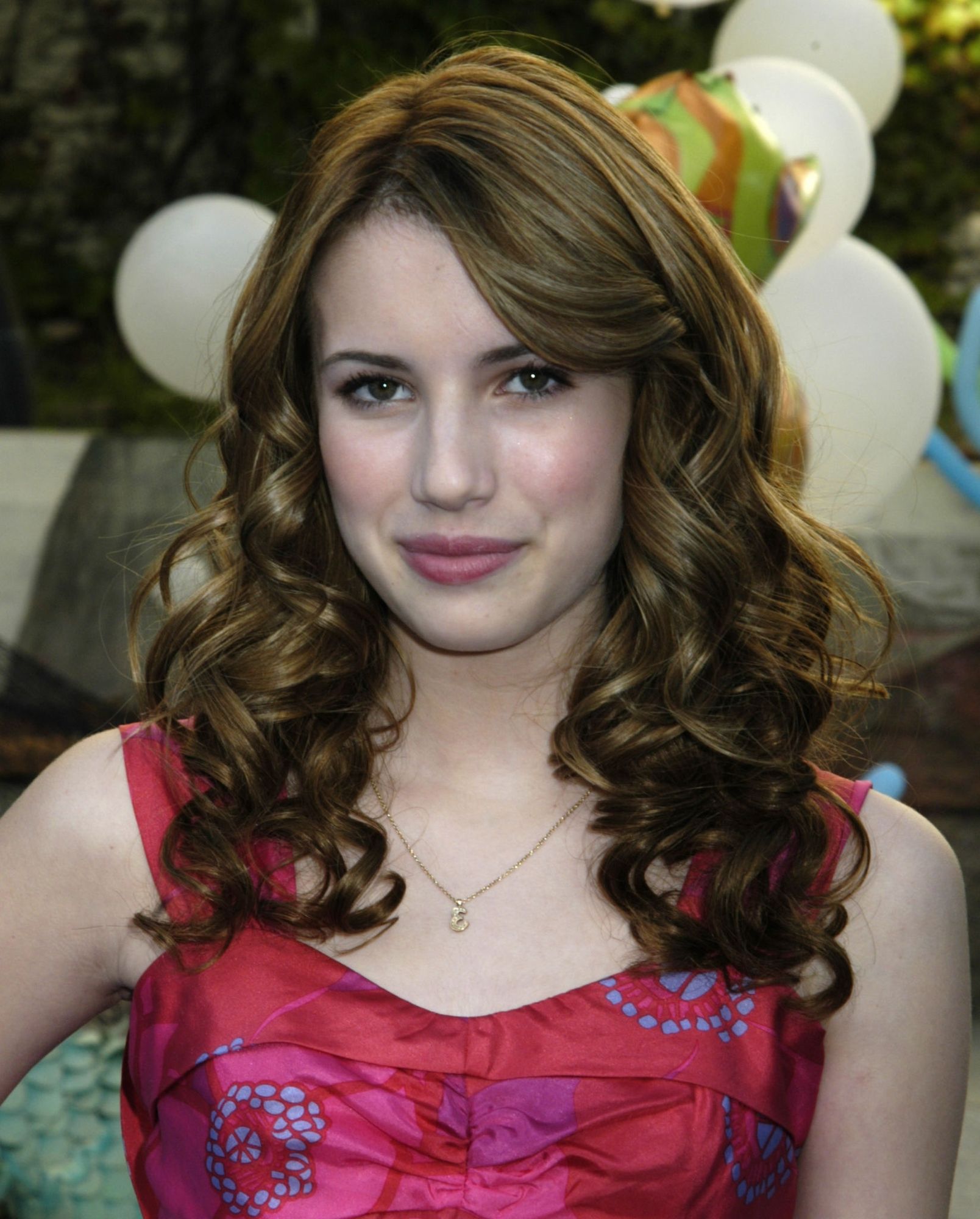 emmarobertsorg108.jpg