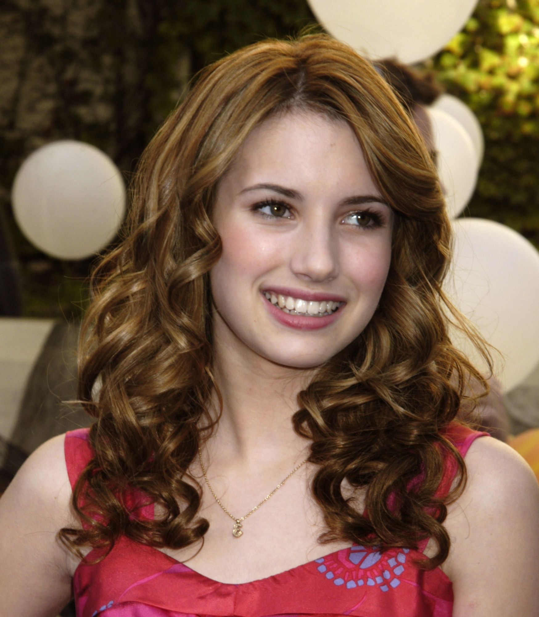 emmarobertsorg126.jpg