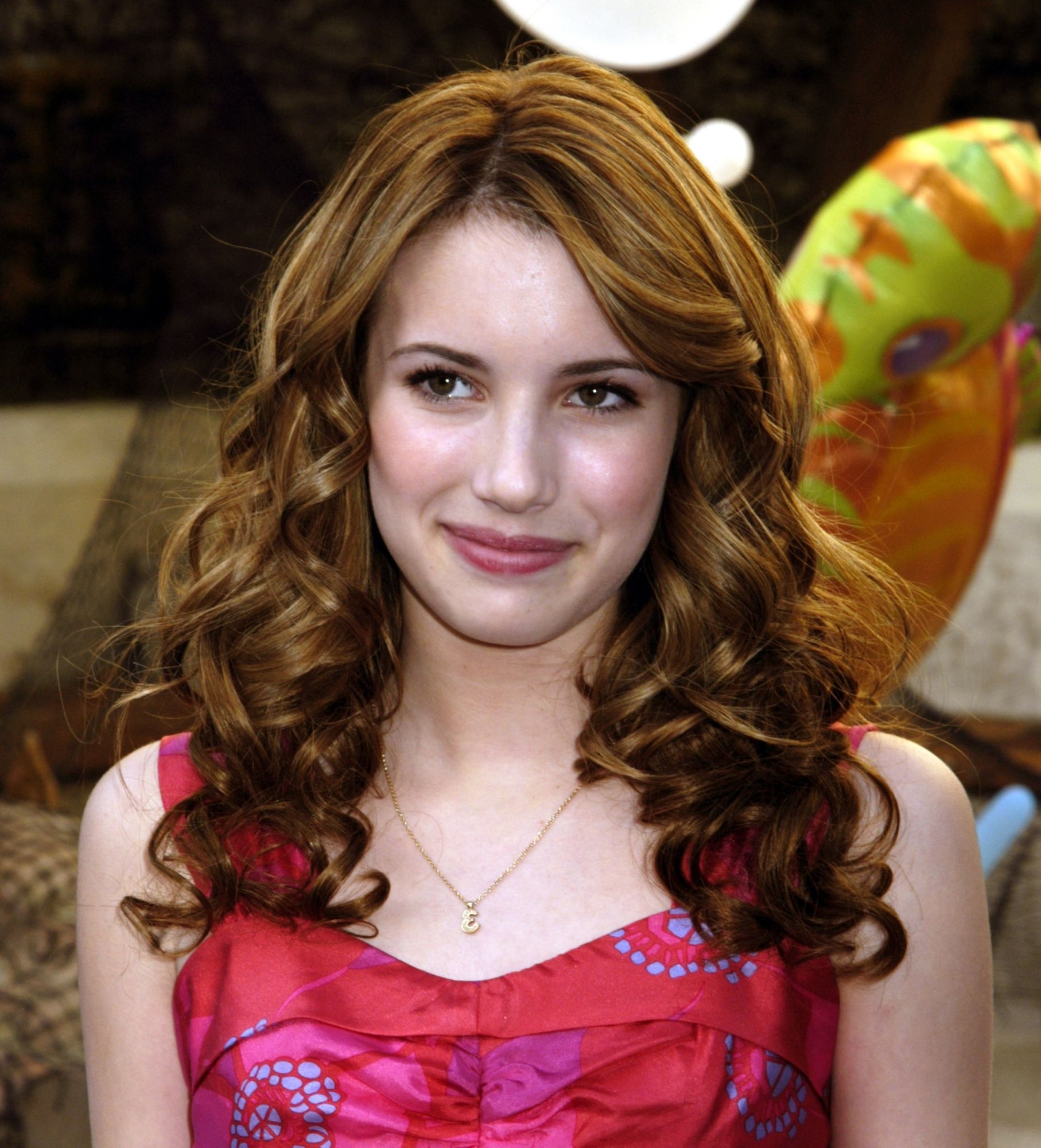 emmarobertsorg130.jpg