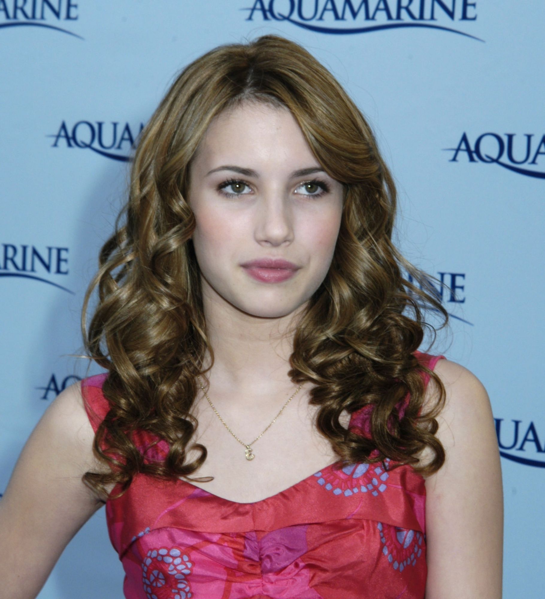 emmarobertsorg131.jpg
