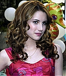 emmarobertsorg105.jpg