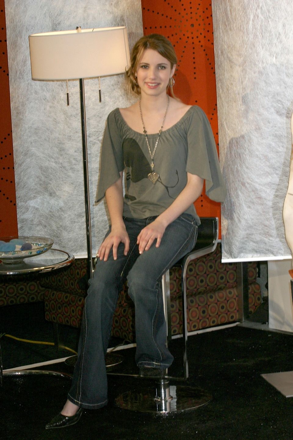 emmarobertsorg011.jpg emmarobertsorg011.jpg