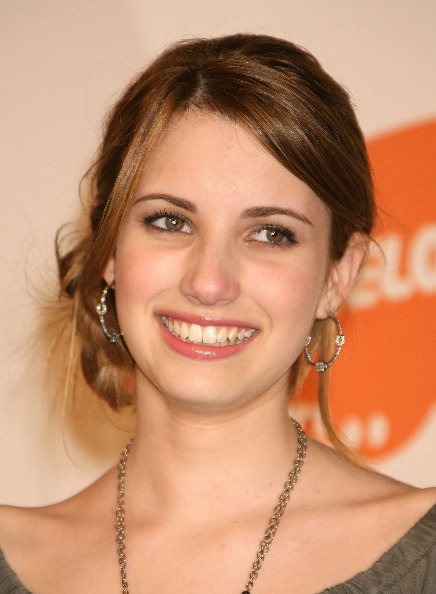 emmarobertsorg100.jpg emmarobertsorg100.jpg