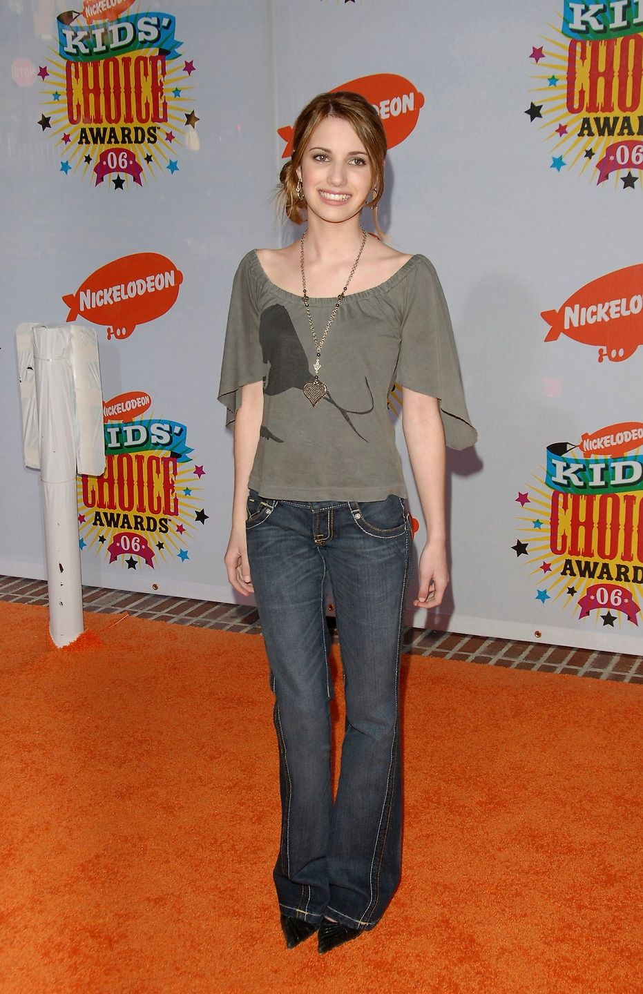 emmarobertsorg004.jpg emmarobertsorg004.jpg