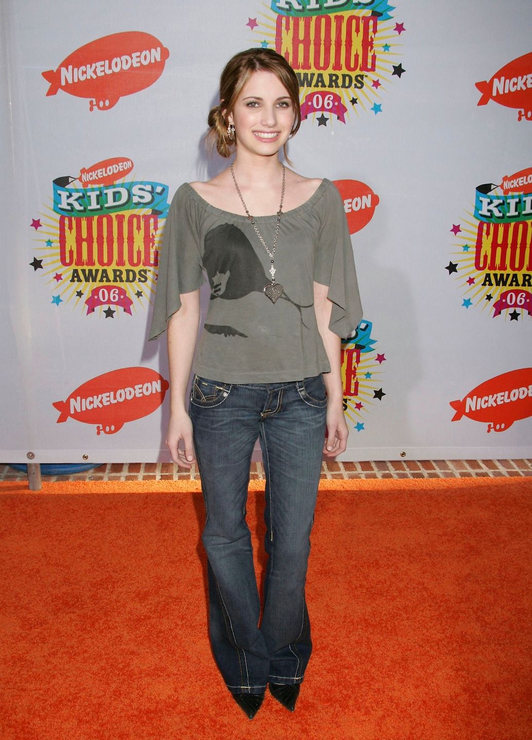 emmarobertsorg017.jpg emmarobertsorg017.jpg