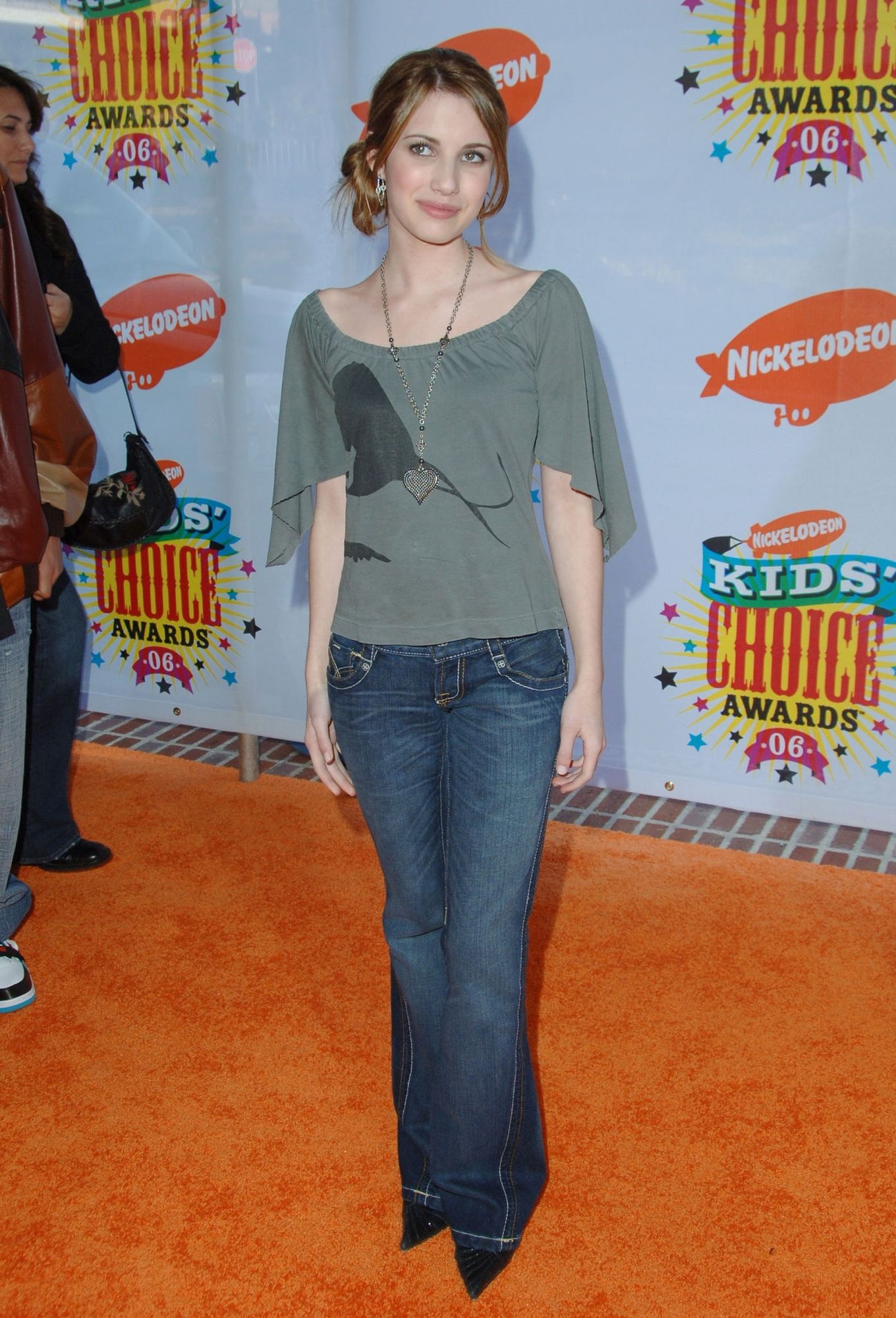 emmarobertsorg086.jpg emmarobertsorg086.jpg