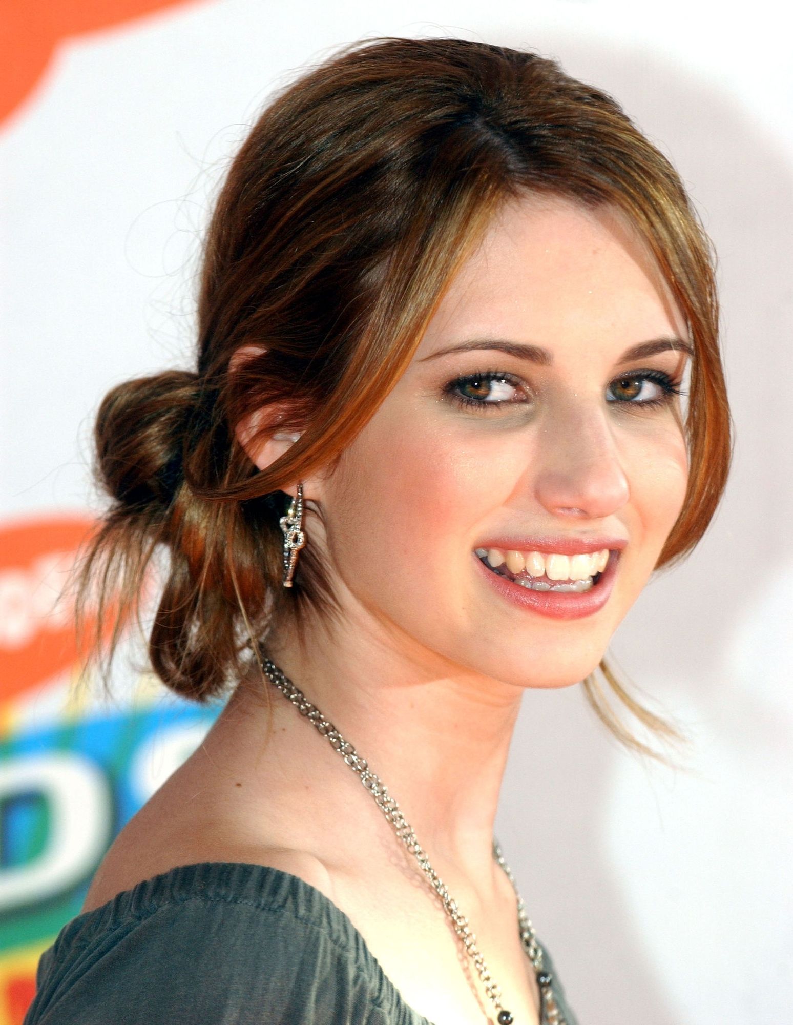 emmarobertsorg117.jpg emmarobertsorg117.jpg