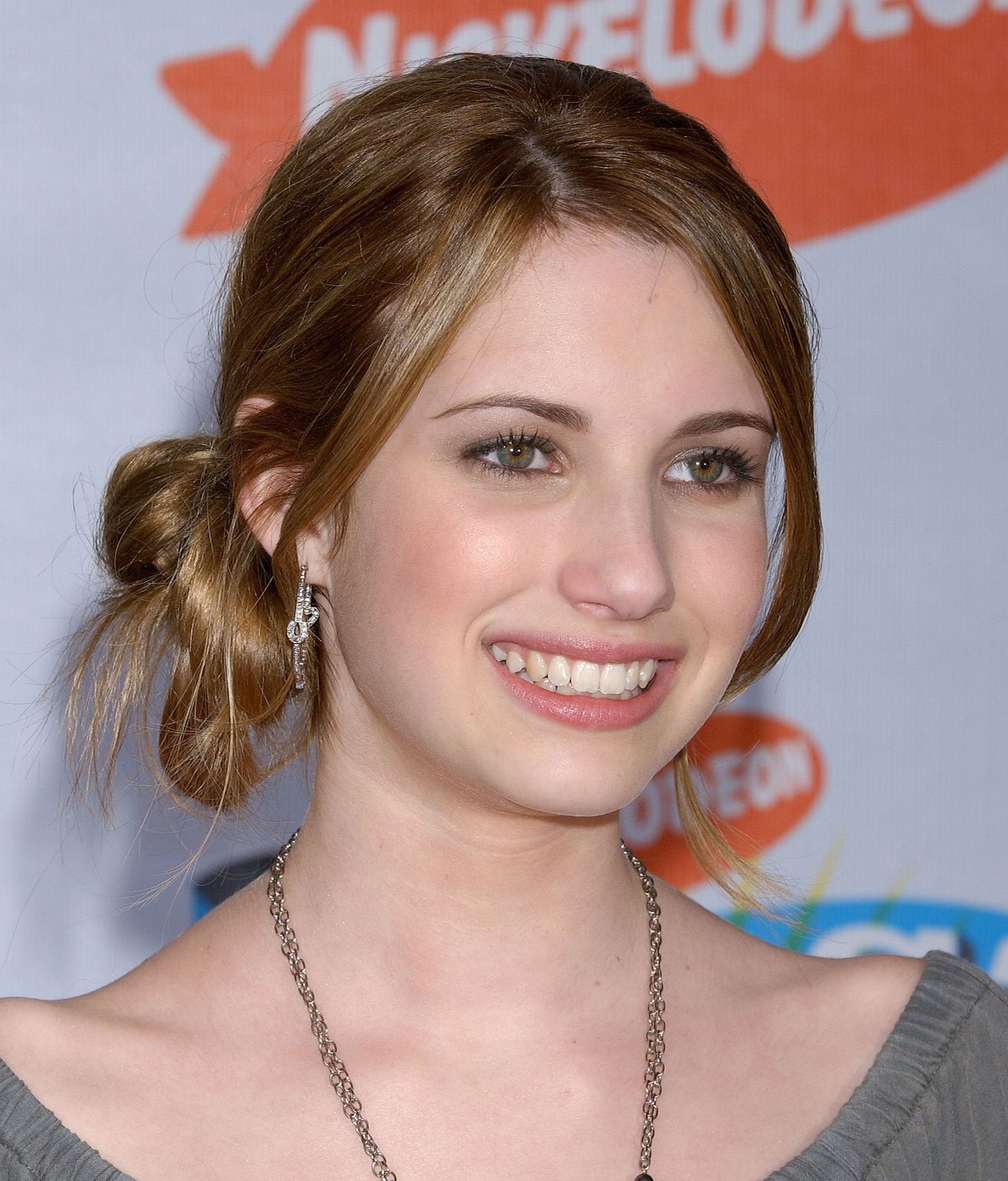 emmarobertsorg120.jpg emmarobertsorg120.jpg