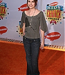 emmarobertsorg068.jpg