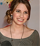 emmarobertsorg094.jpg