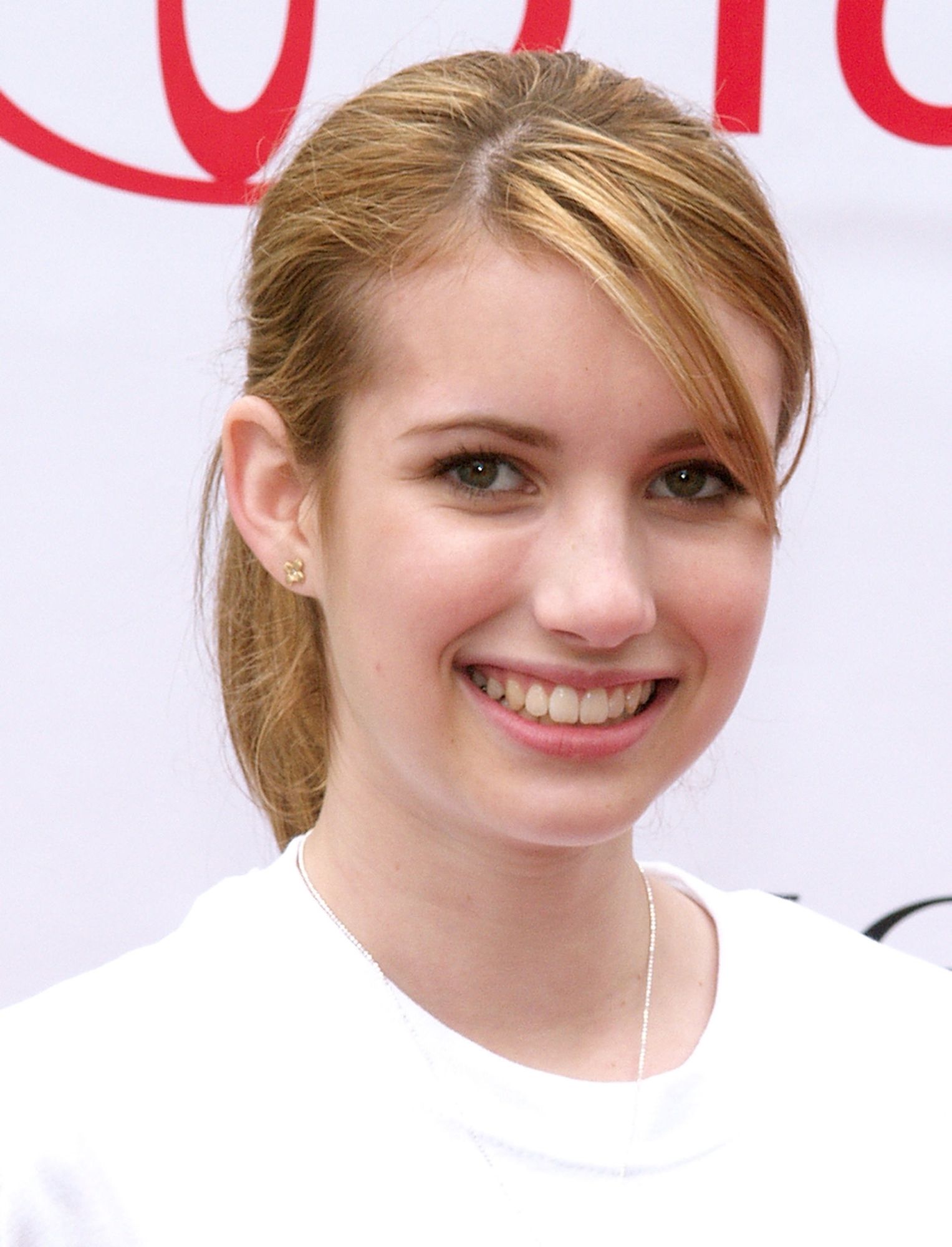 emmarobertsorg003.jpg emmarobertsorg003.jpg
