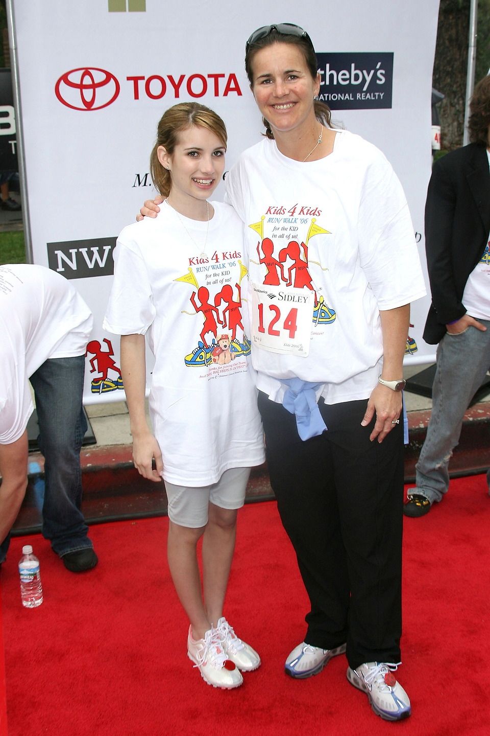 emmarobertsorg014.jpg emmarobertsorg014.jpg