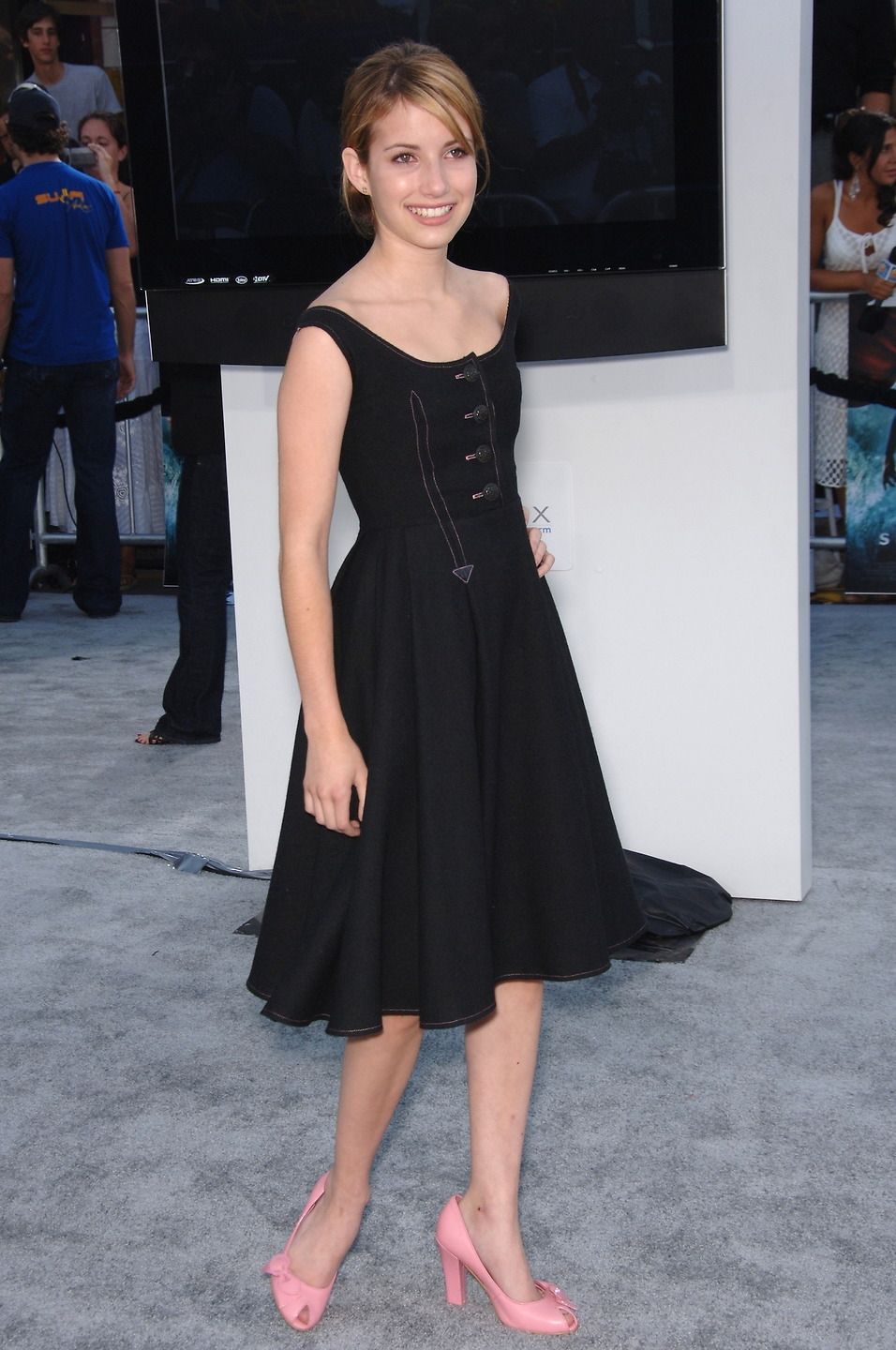 emmarobertsorg002.jpg