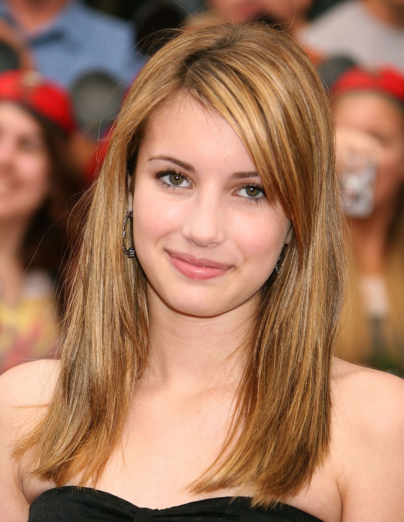 emmarobertsorg048.jpg emmarobertsorg048.jpg