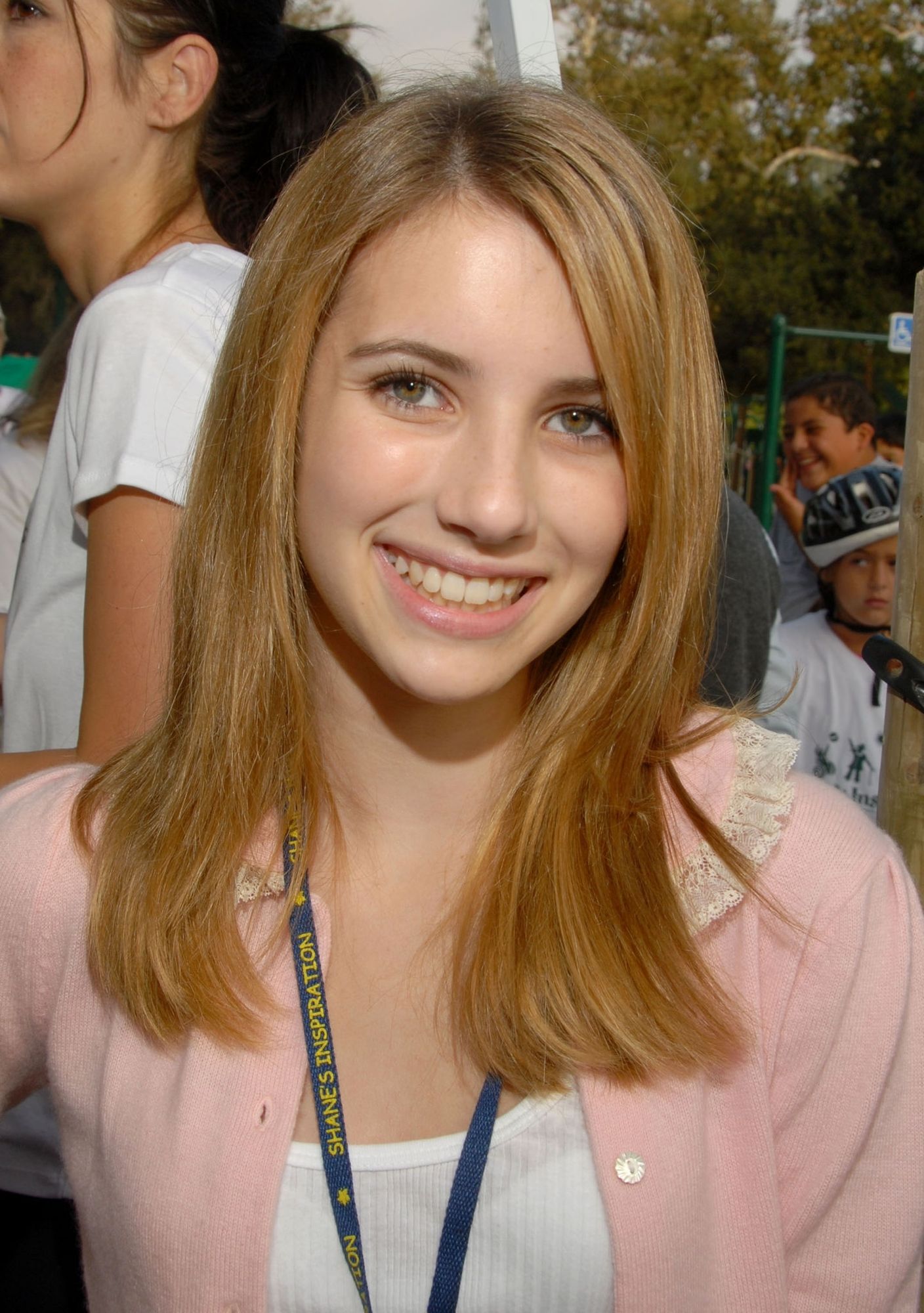 emmarobertsorg014.jpg emmarobertsorg014.jpg