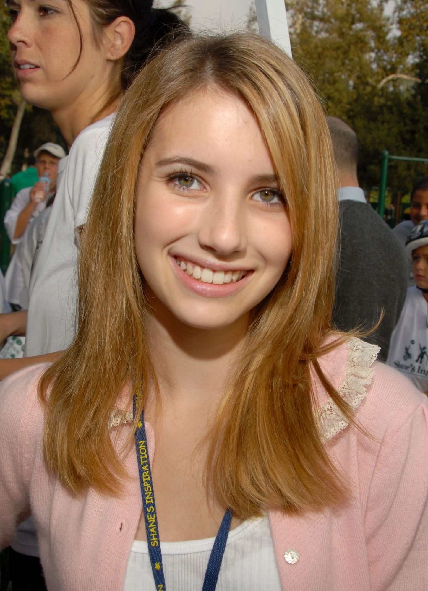 emmarobertsorg016.jpg emmarobertsorg016.jpg