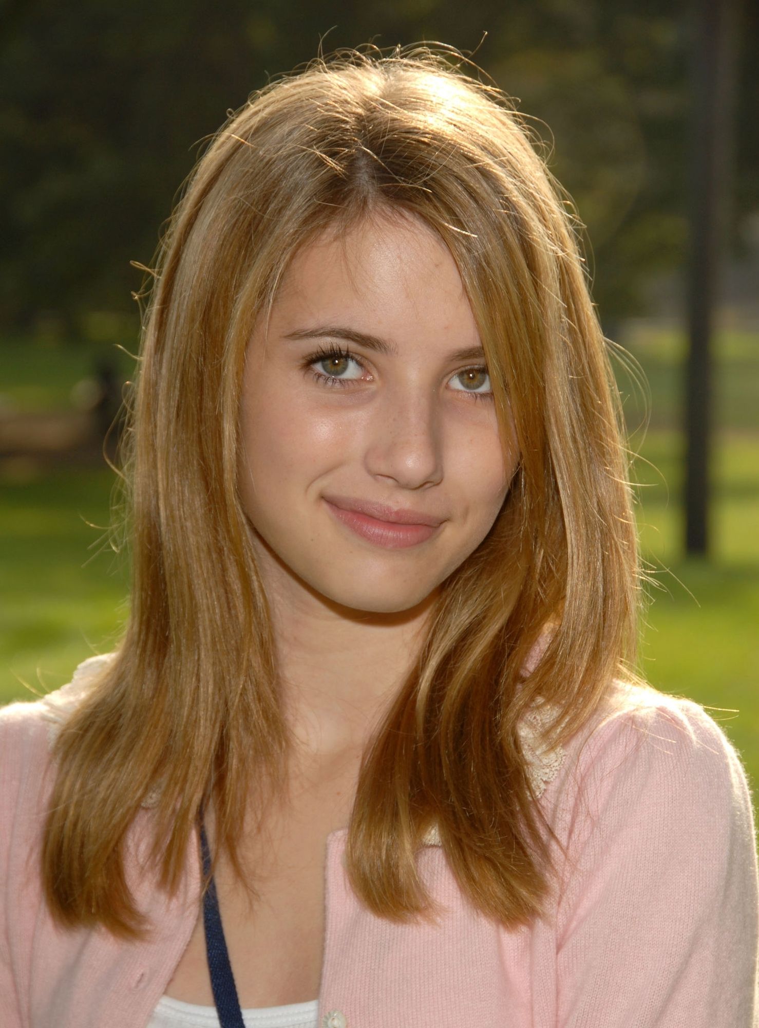 emmarobertsorg017.jpg emmarobertsorg017.jpg