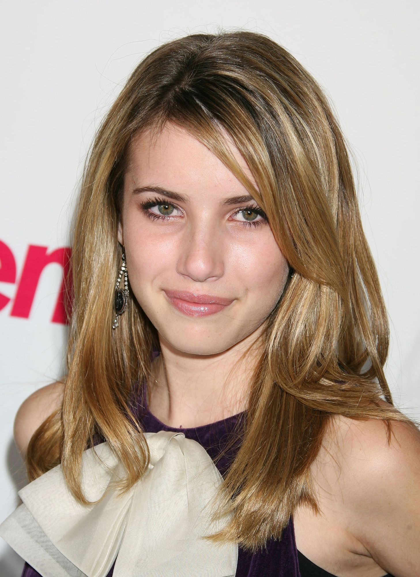 emmarobertsorg025.jpg emmarobertsorg025.jpg