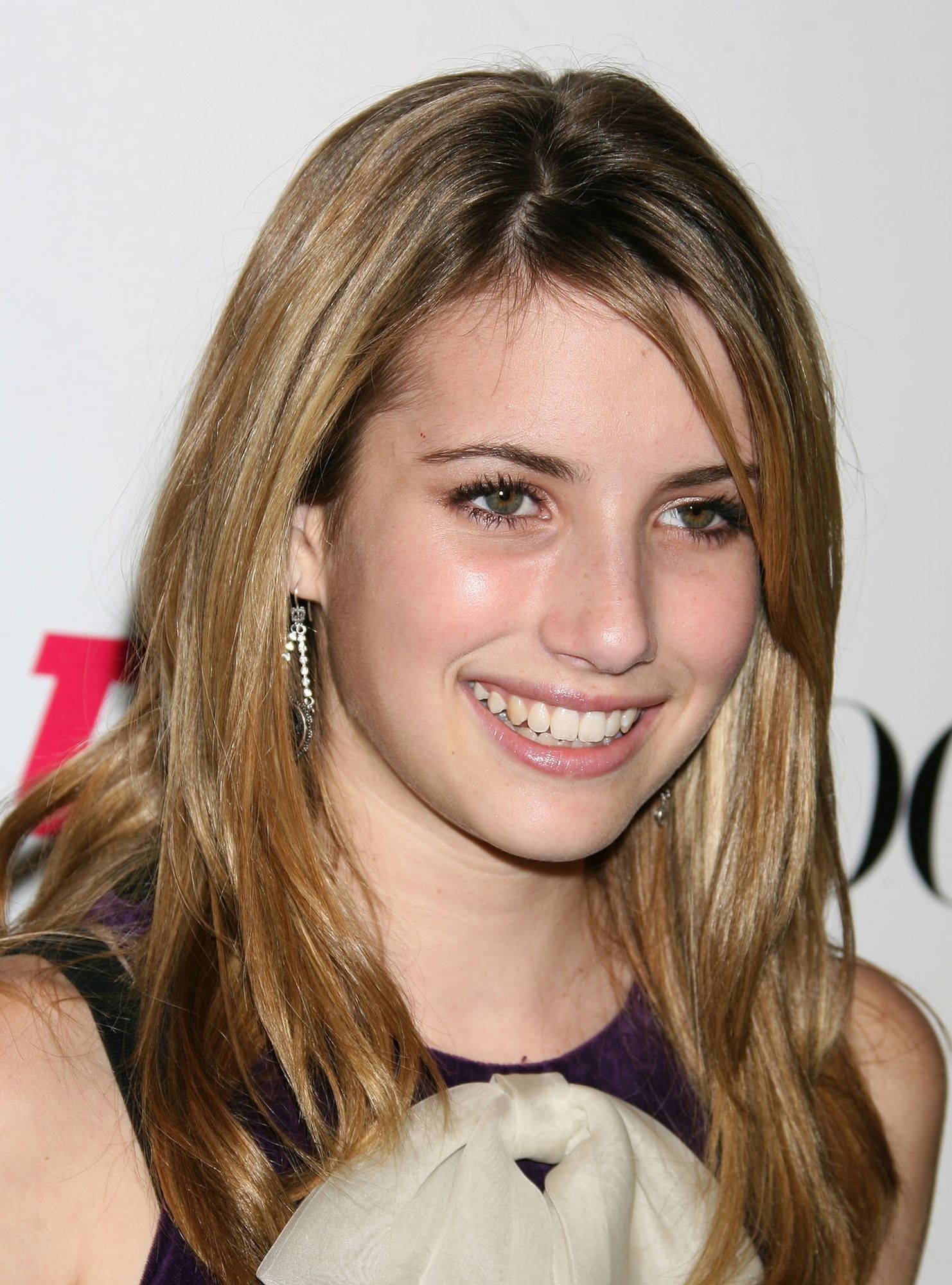 emmarobertsorg026.jpg emmarobertsorg026.jpg