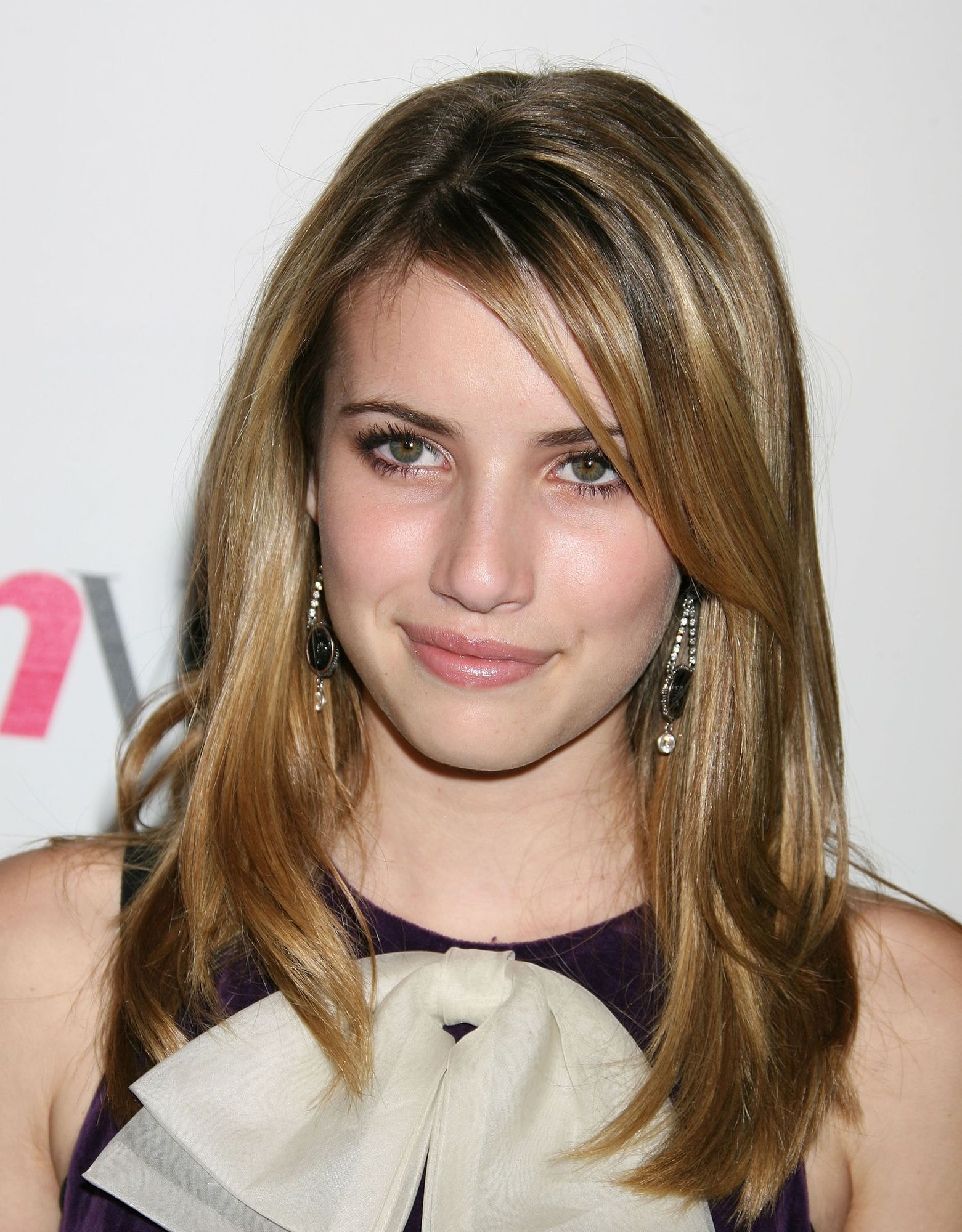 emmarobertsorg031.jpg emmarobertsorg031.jpg