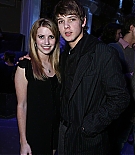 Filename=emmarobertsorg003.jpg
Filesize=188KiB
Dimensions=1333x2000
Date added=Dec 08, 2015 emmarobertsorg003.jpg