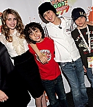 emmarobertsorg003.jpg