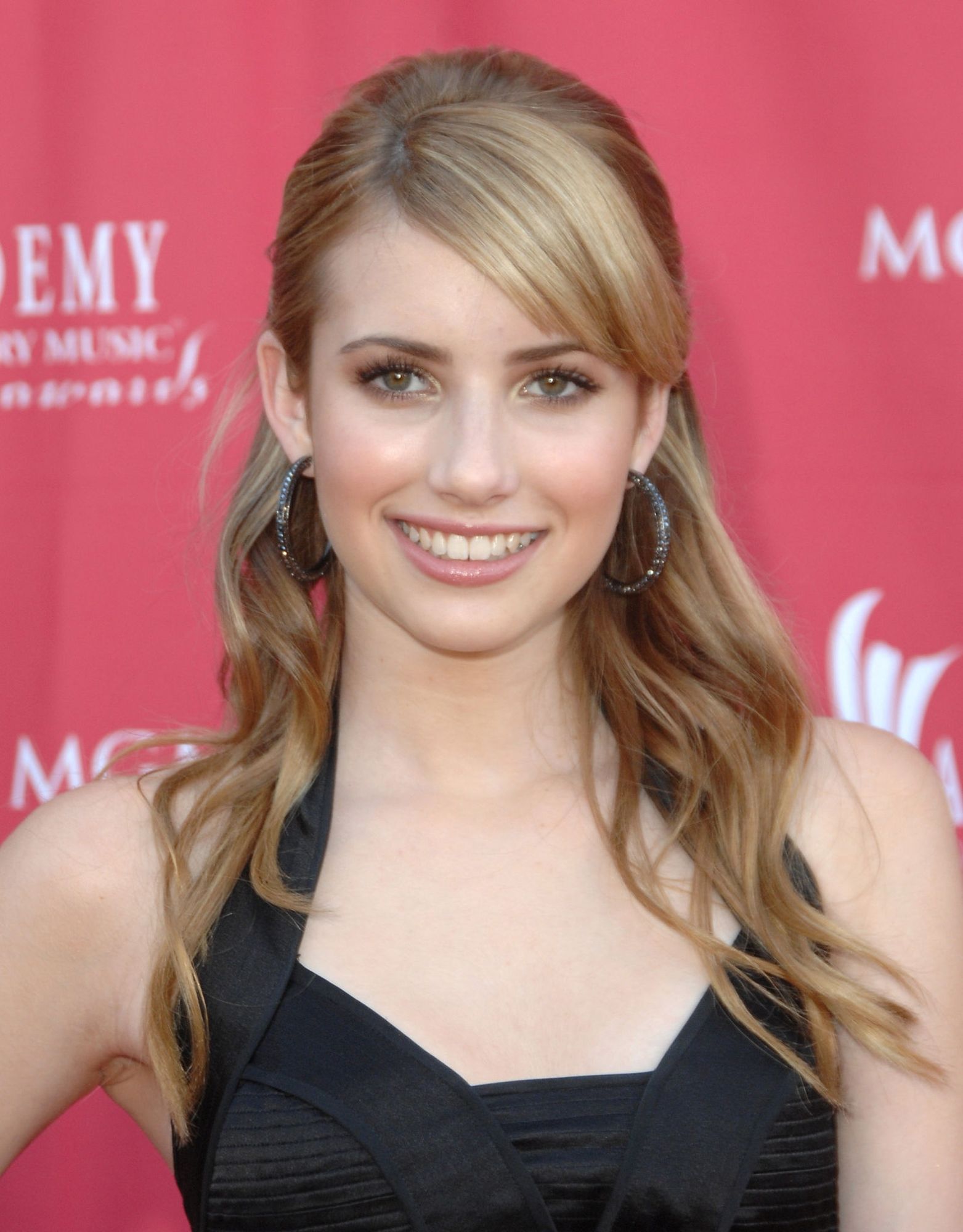 emmarobertsorg087.jpg