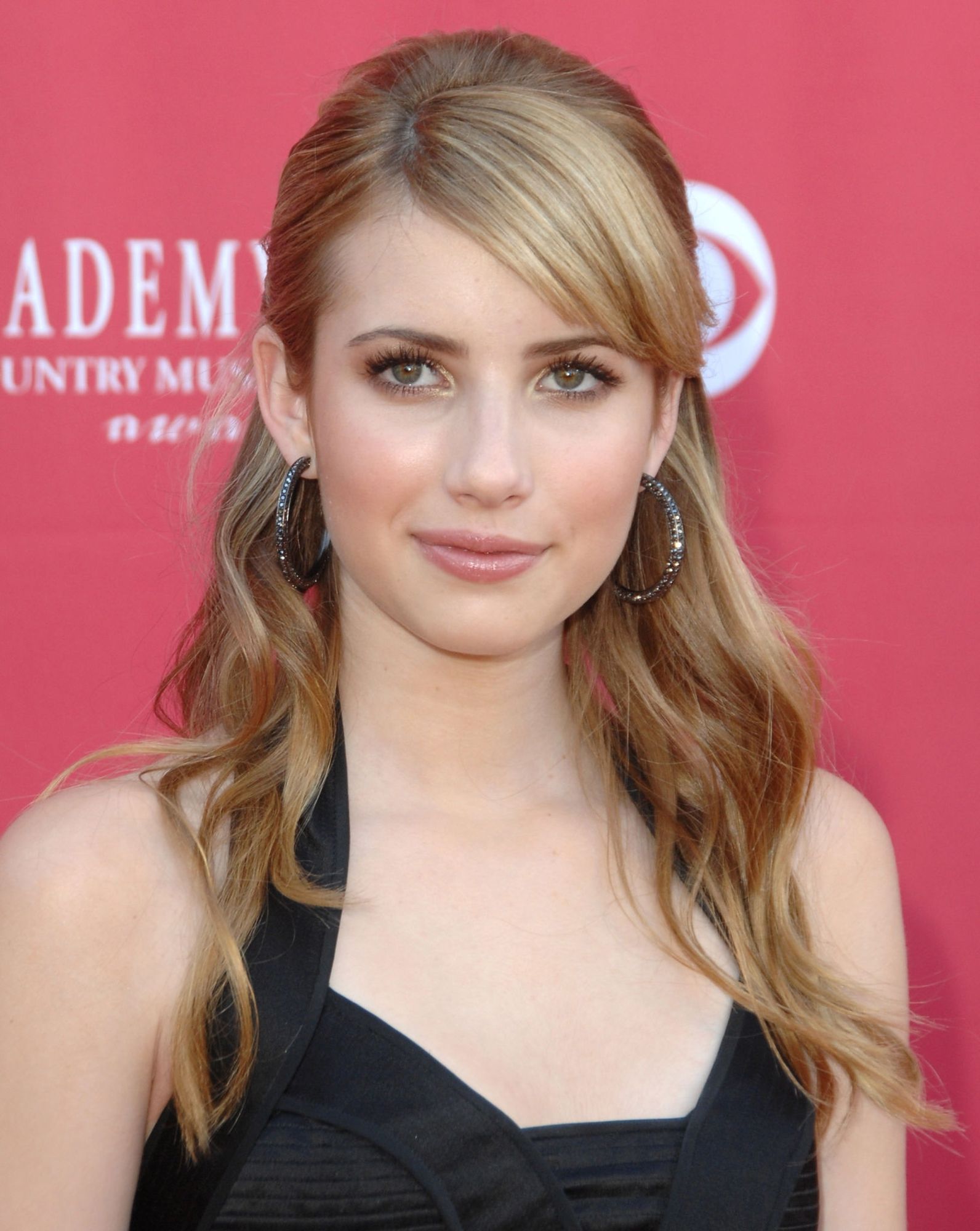 emmarobertsorg090.jpg