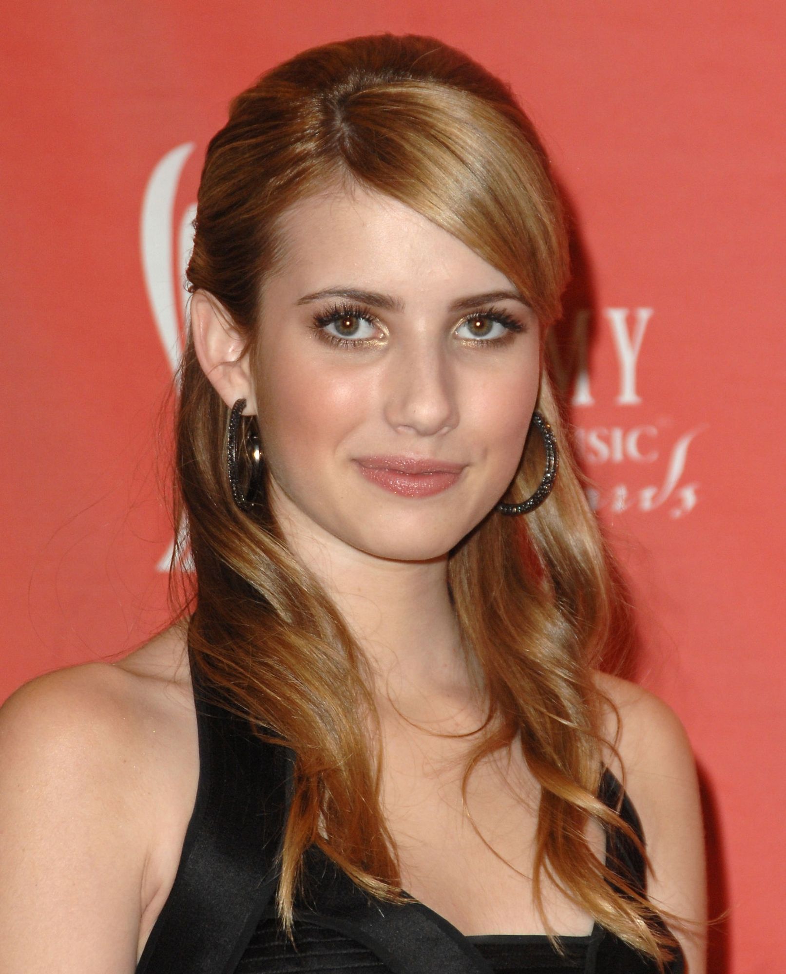 emmarobertsorg092.jpg