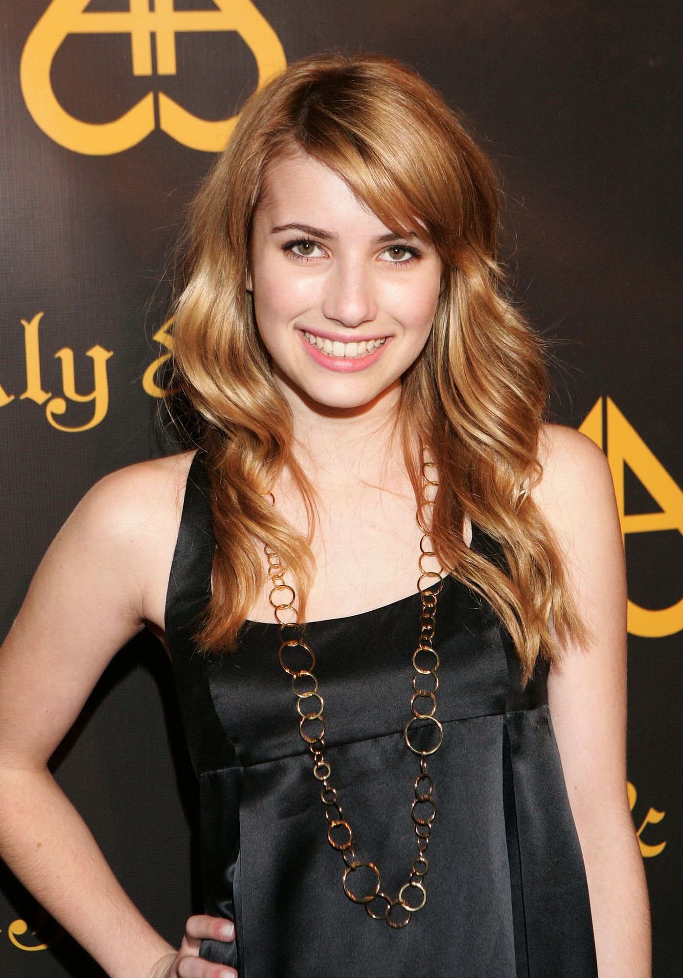 emmarobertsorg001.jpg emmarobertsorg001.jpg