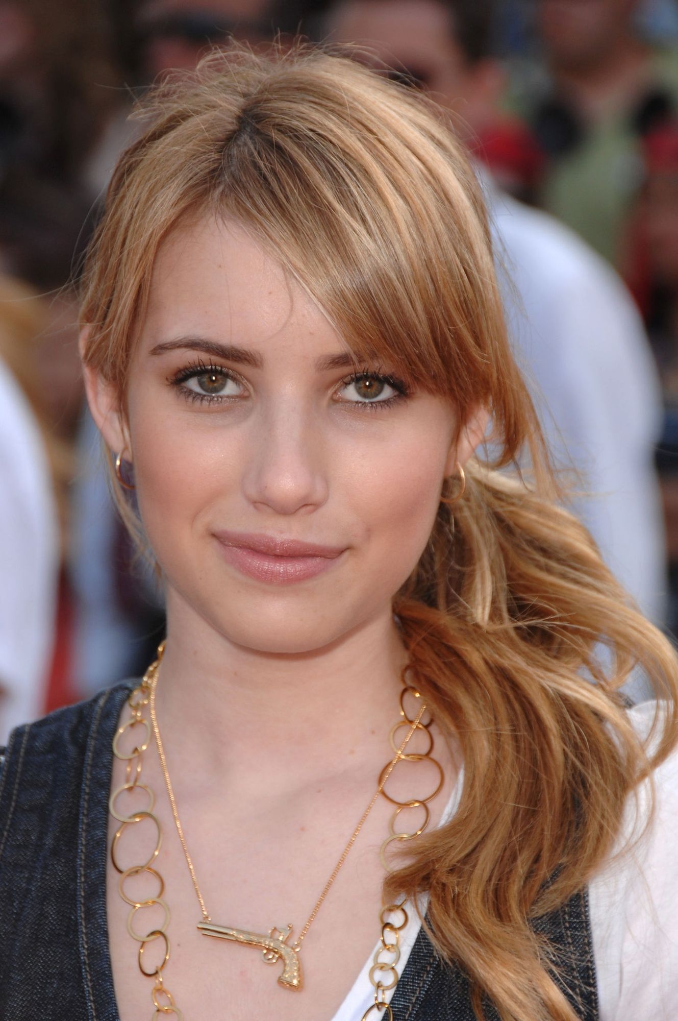 emmarobertsorg038.jpg emmarobertsorg038.jpg