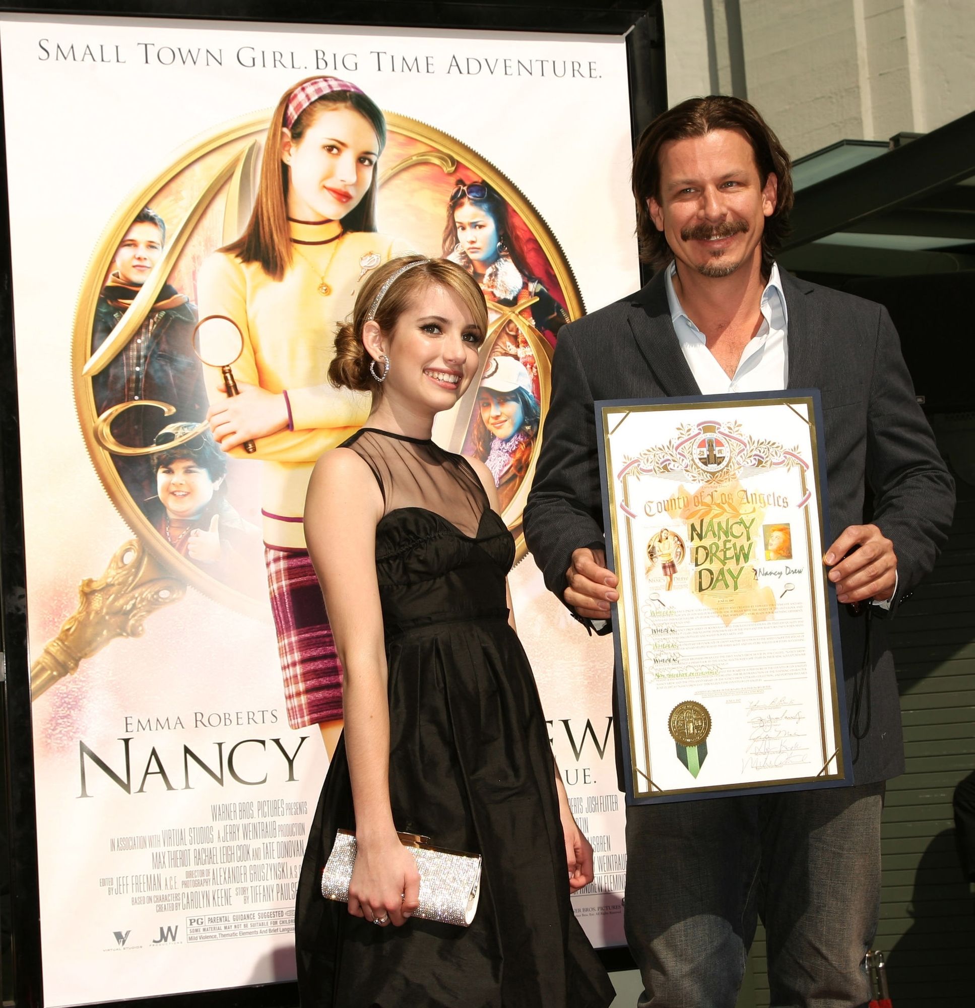 emmarobertsorg253.jpg emmarobertsorg253.jpg
