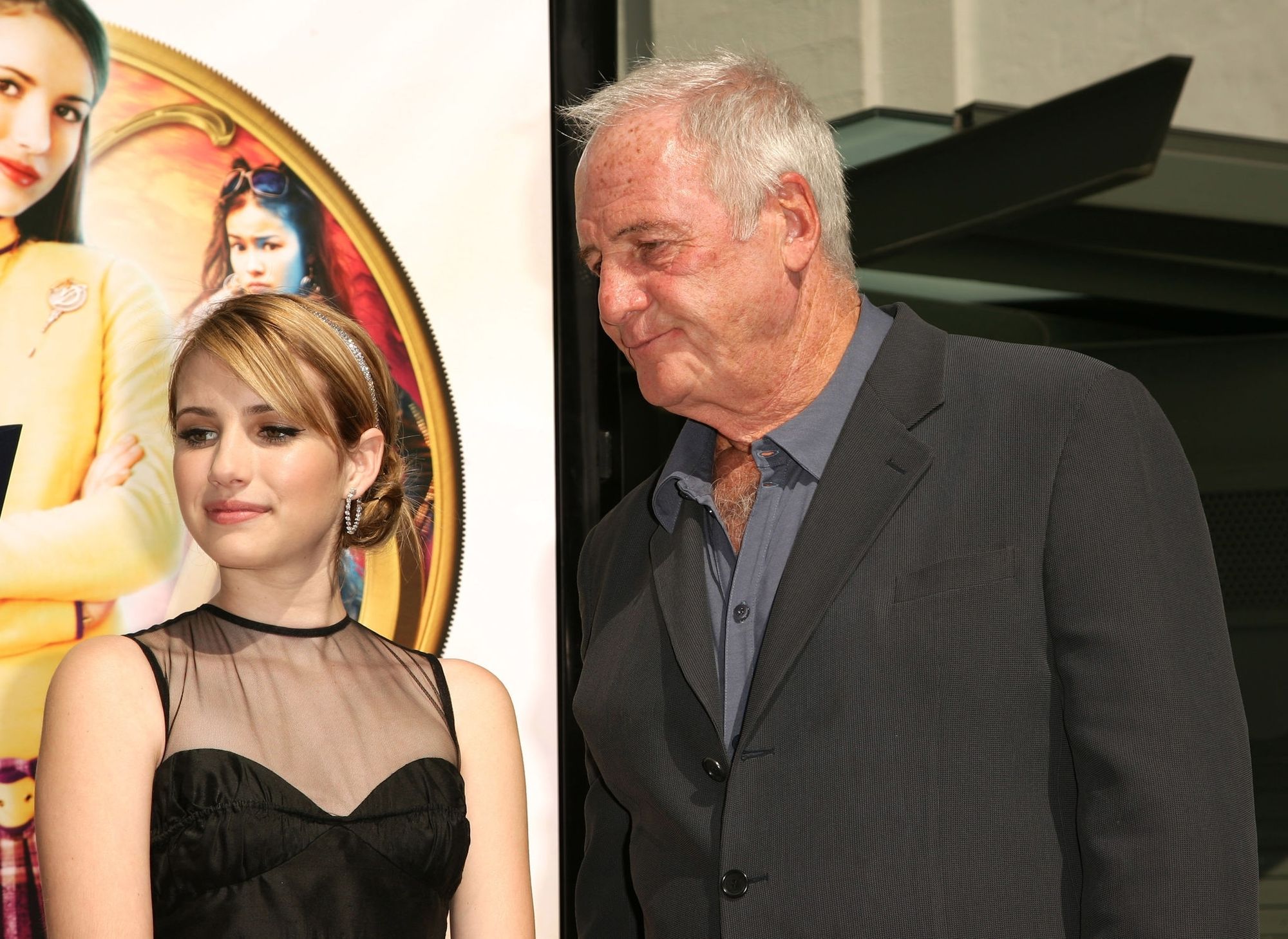 emmarobertsorg270.jpg emmarobertsorg270.jpg