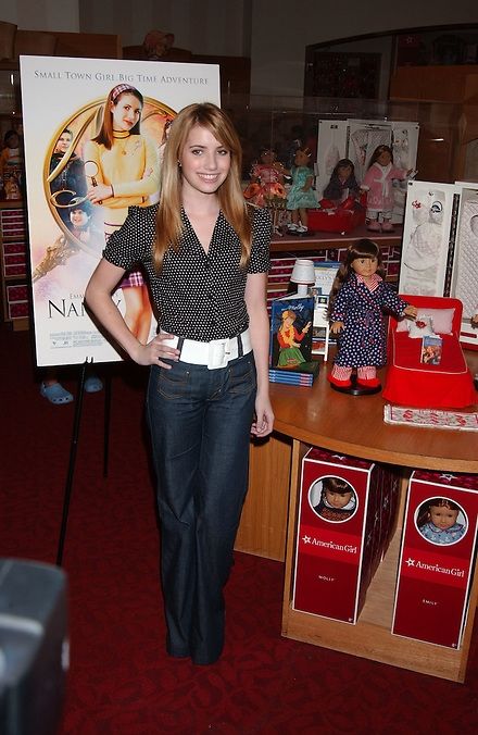 emmarobertsorg003.jpg emmarobertsorg003.jpg