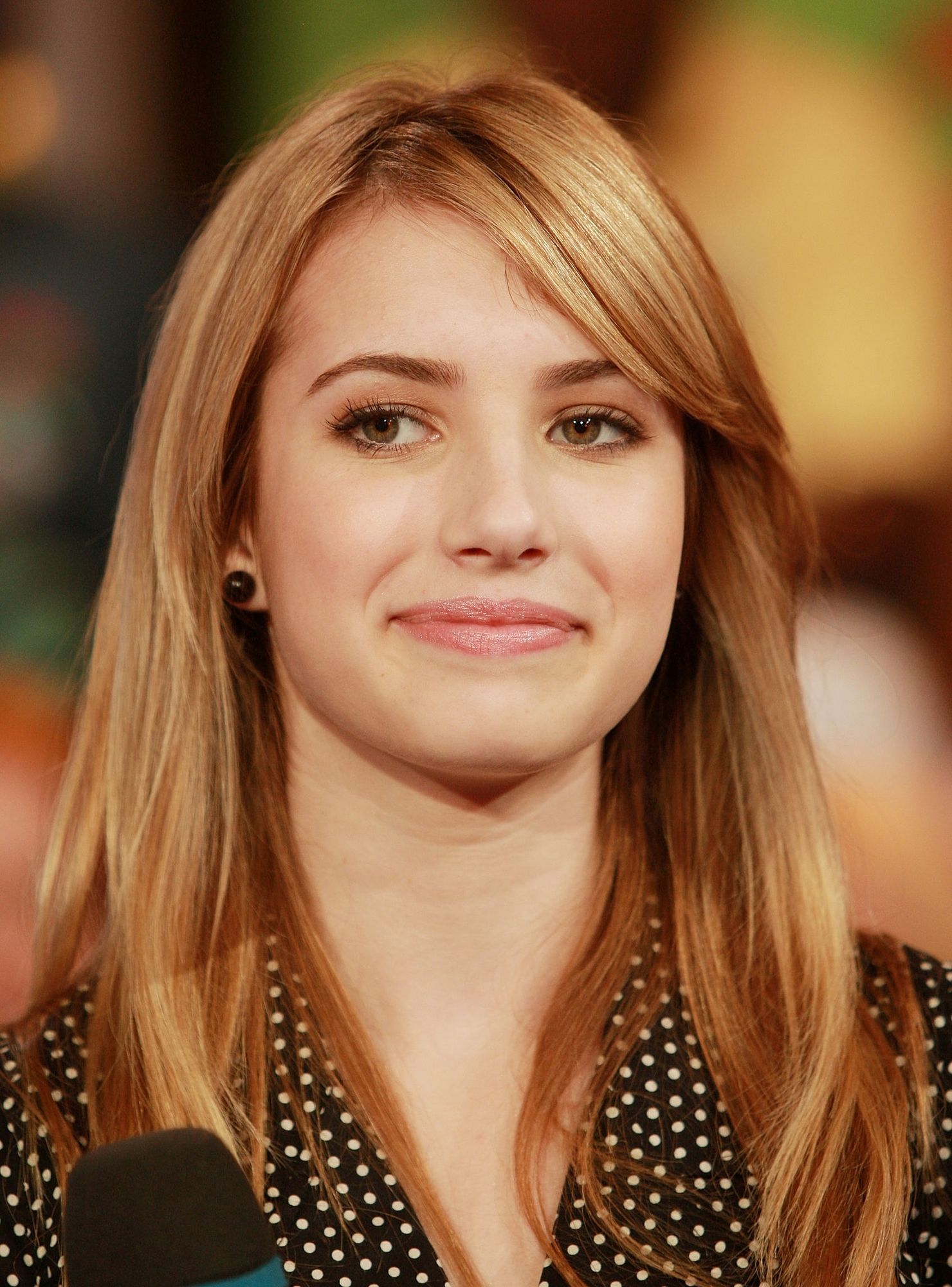 emmarobertsorg014.jpg