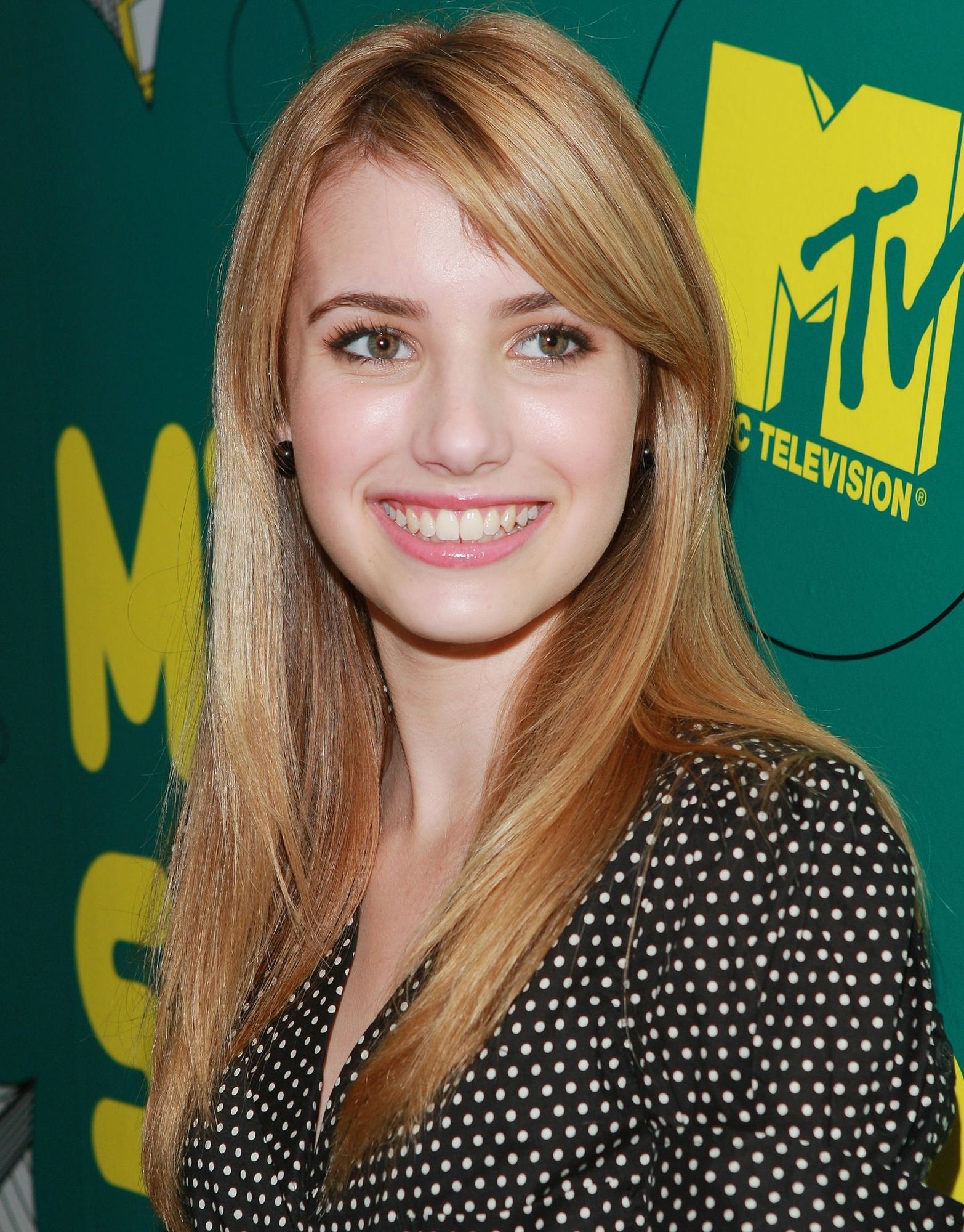 emmarobertsorg023.jpg
